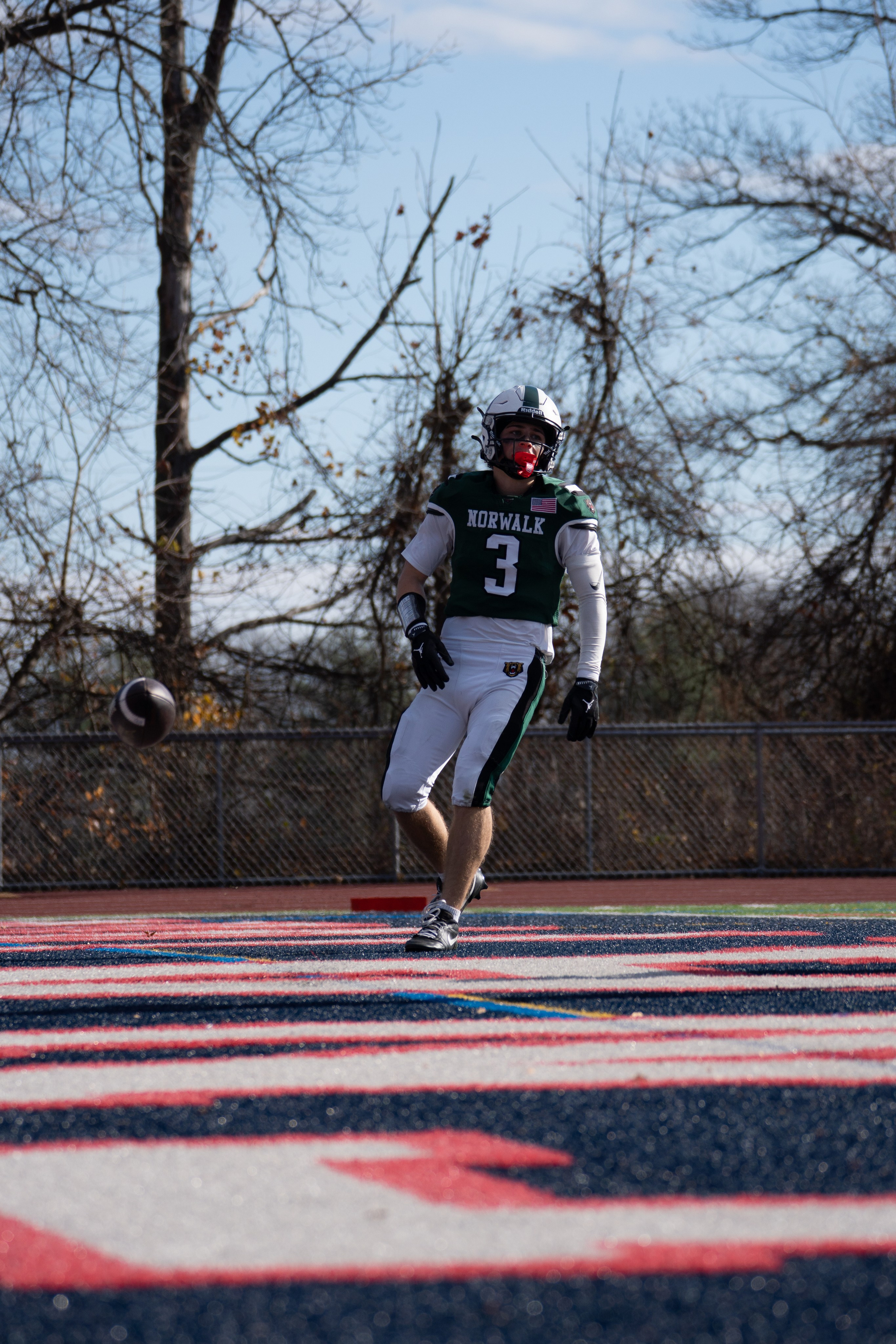 Football Photography | High School Games. Sports Photographer in Norwalk CT | Justin Martinez