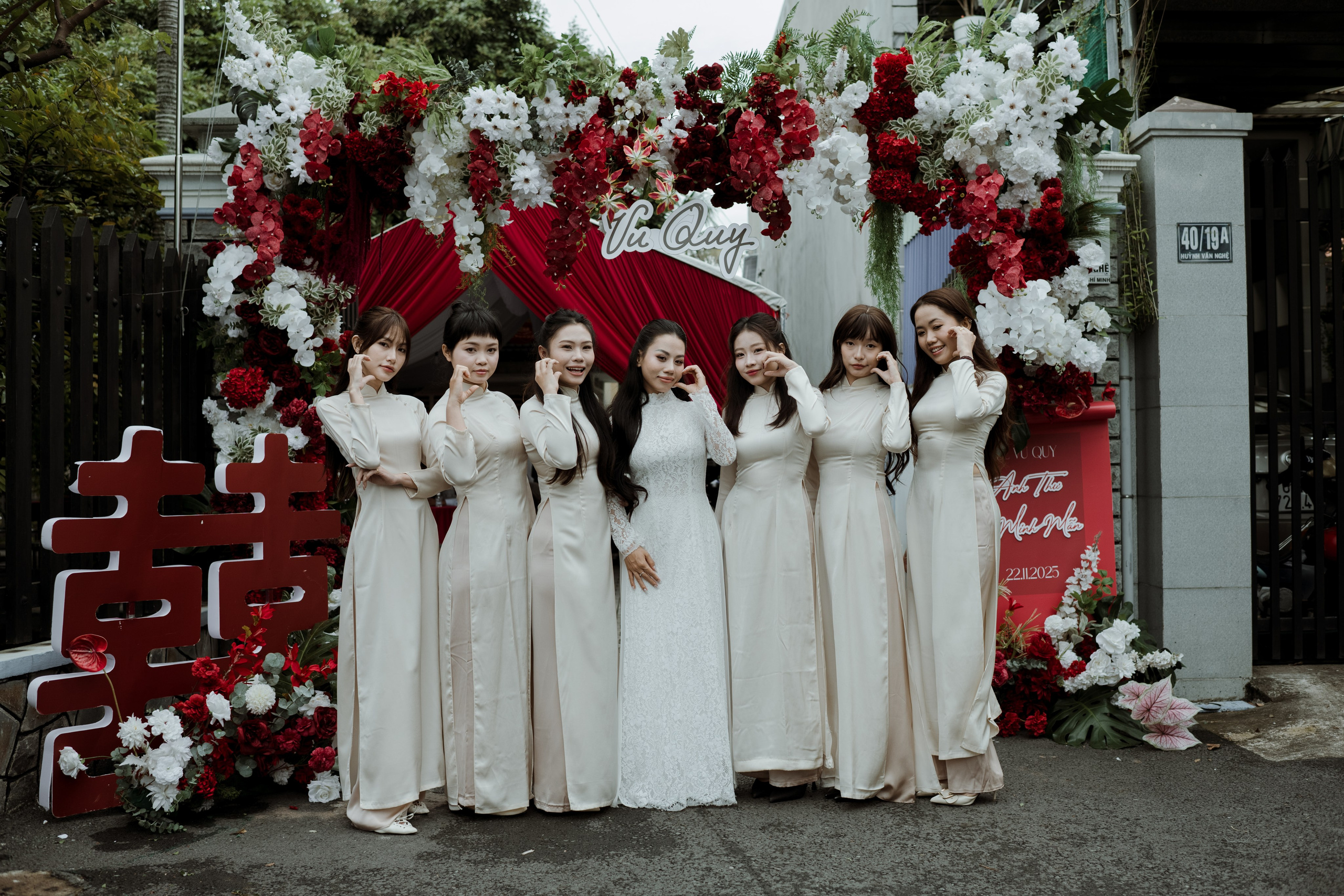 Man + Thu | Photojournalism. BenColor Studio