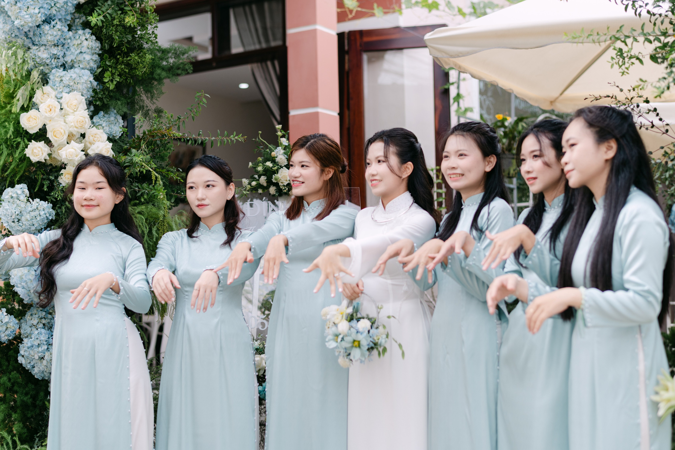 Khanh + Nguyen | Photojournalism. BenColor Studio