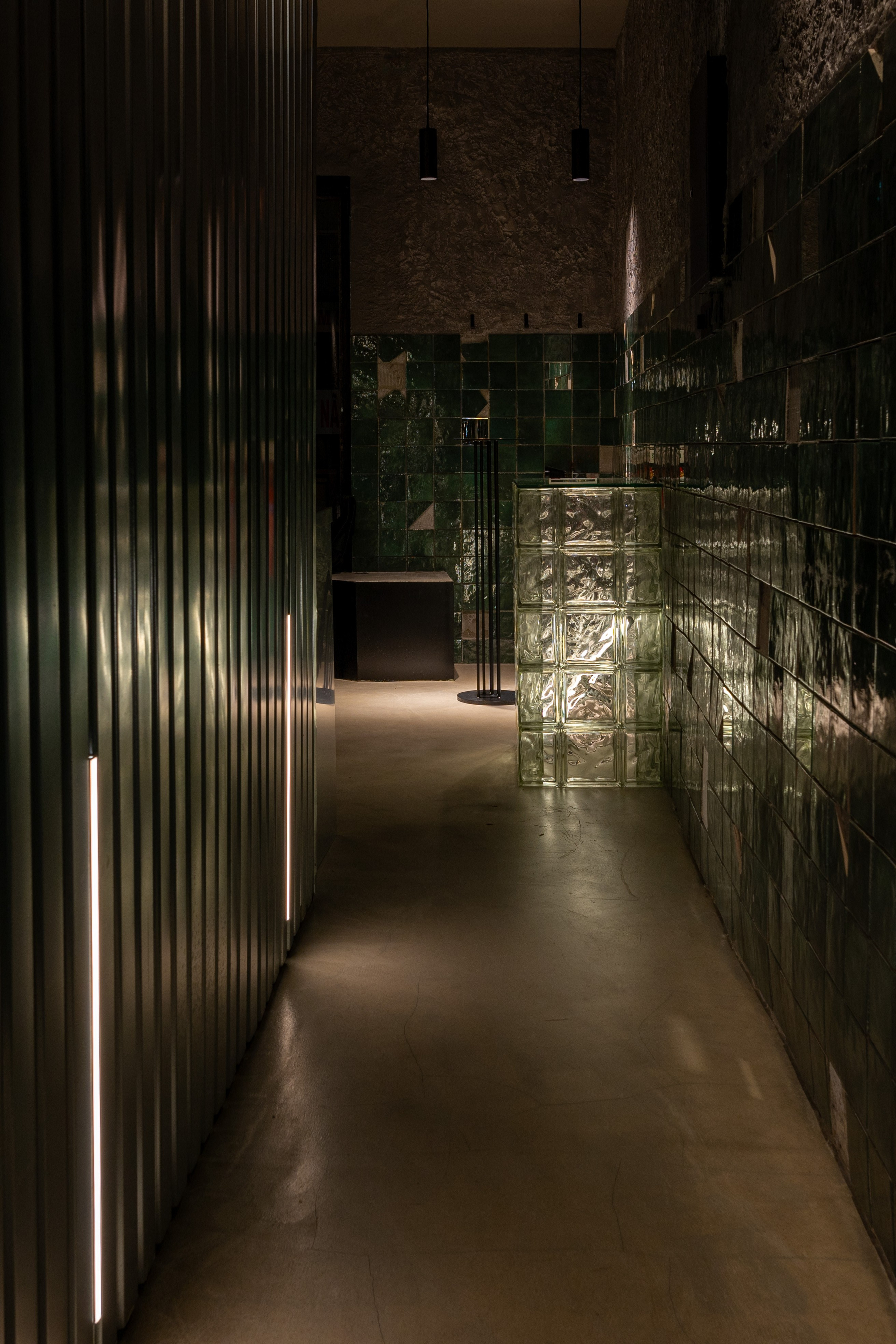 Vintu. Maria Sher. Professional photographer from Porto, Portugal