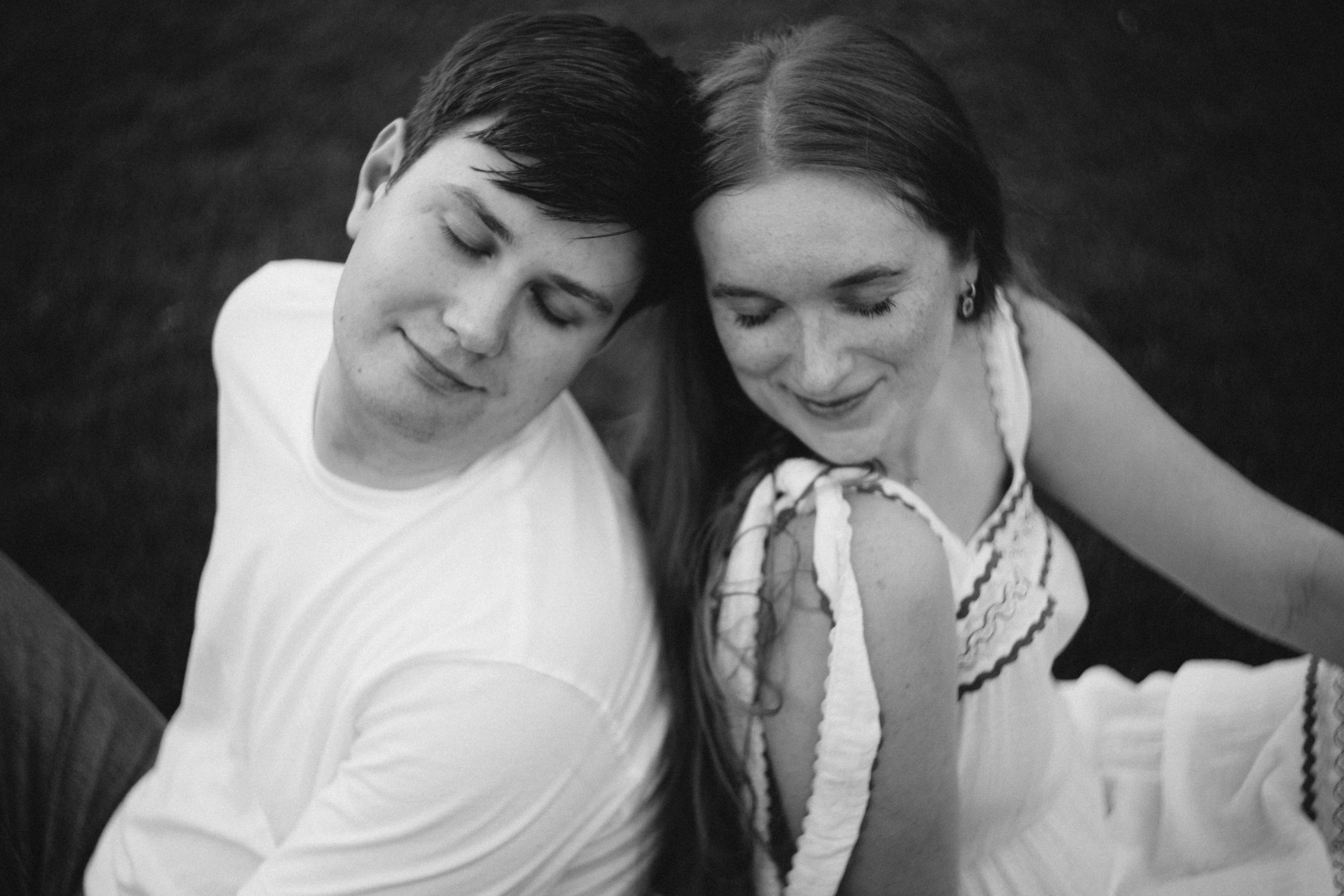 Um Al Amarat Park Pregnancy. Professional Photographer Abu Dhabi, Dubai — Yulia Ismoilova | 2025