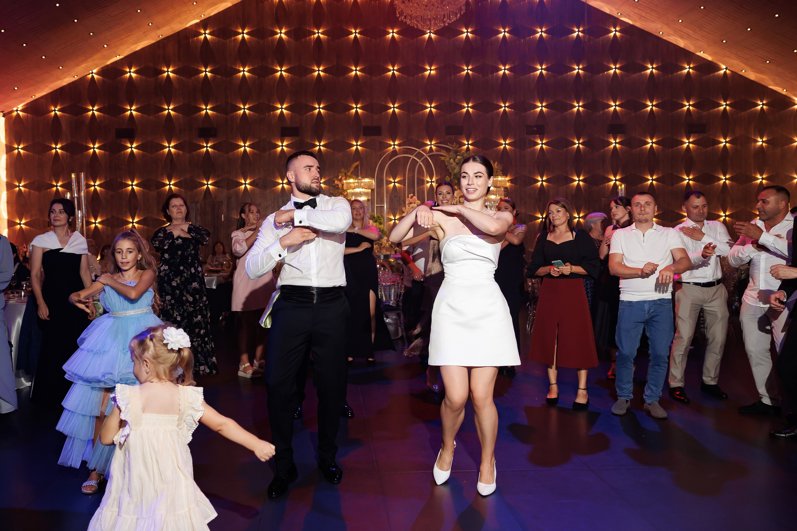 Gabriel & Evelina — Lago — Wedding Day. Servicii Foto și Video 067188353