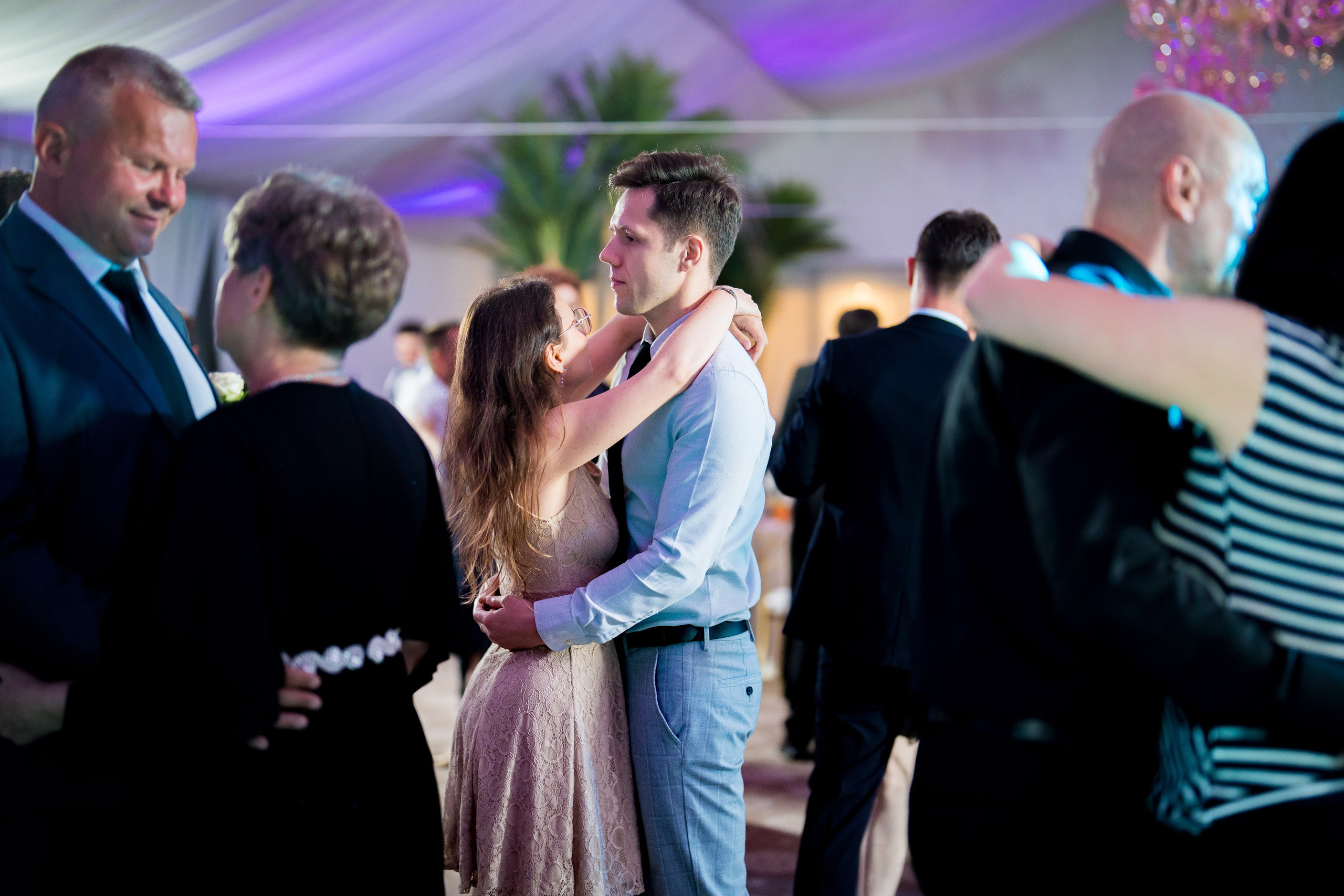 PARTY. Gabriel Florea — Fotograf nuntă București