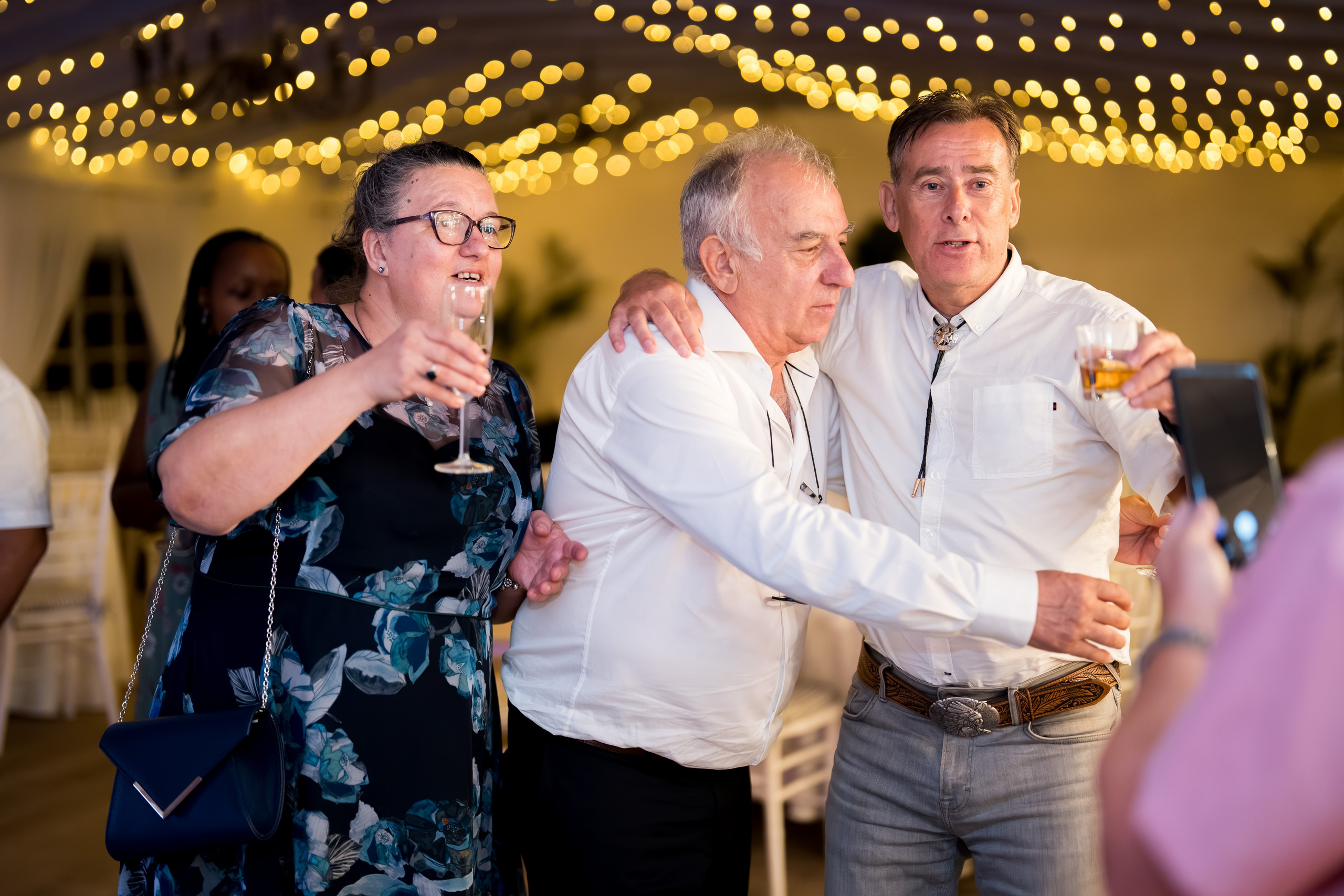 PARTY. Gabriel Florea — Fotograf nuntă București