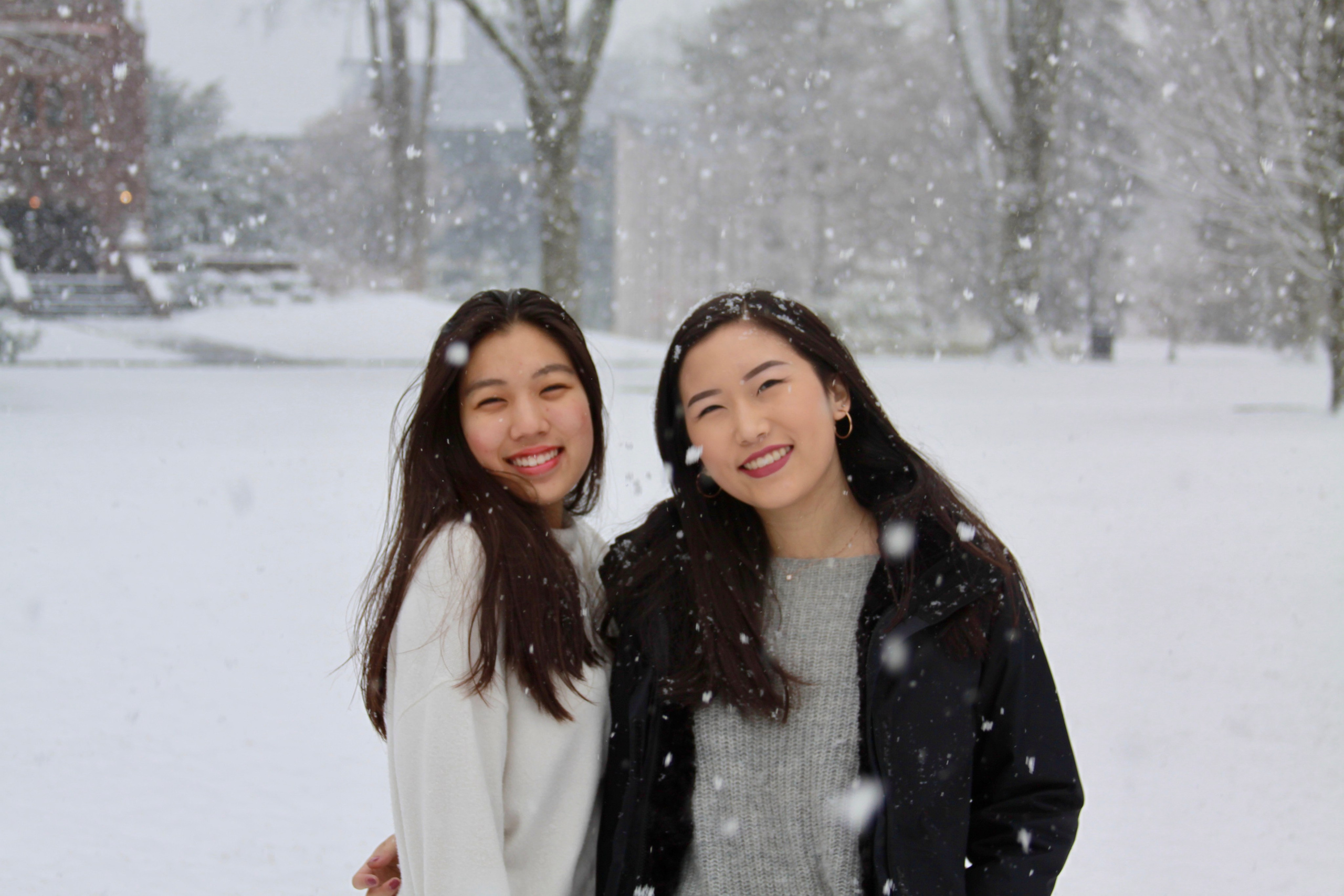 Snow day with Alex and Frances. Kelly Sang, graduation and portrait photographer in Boston