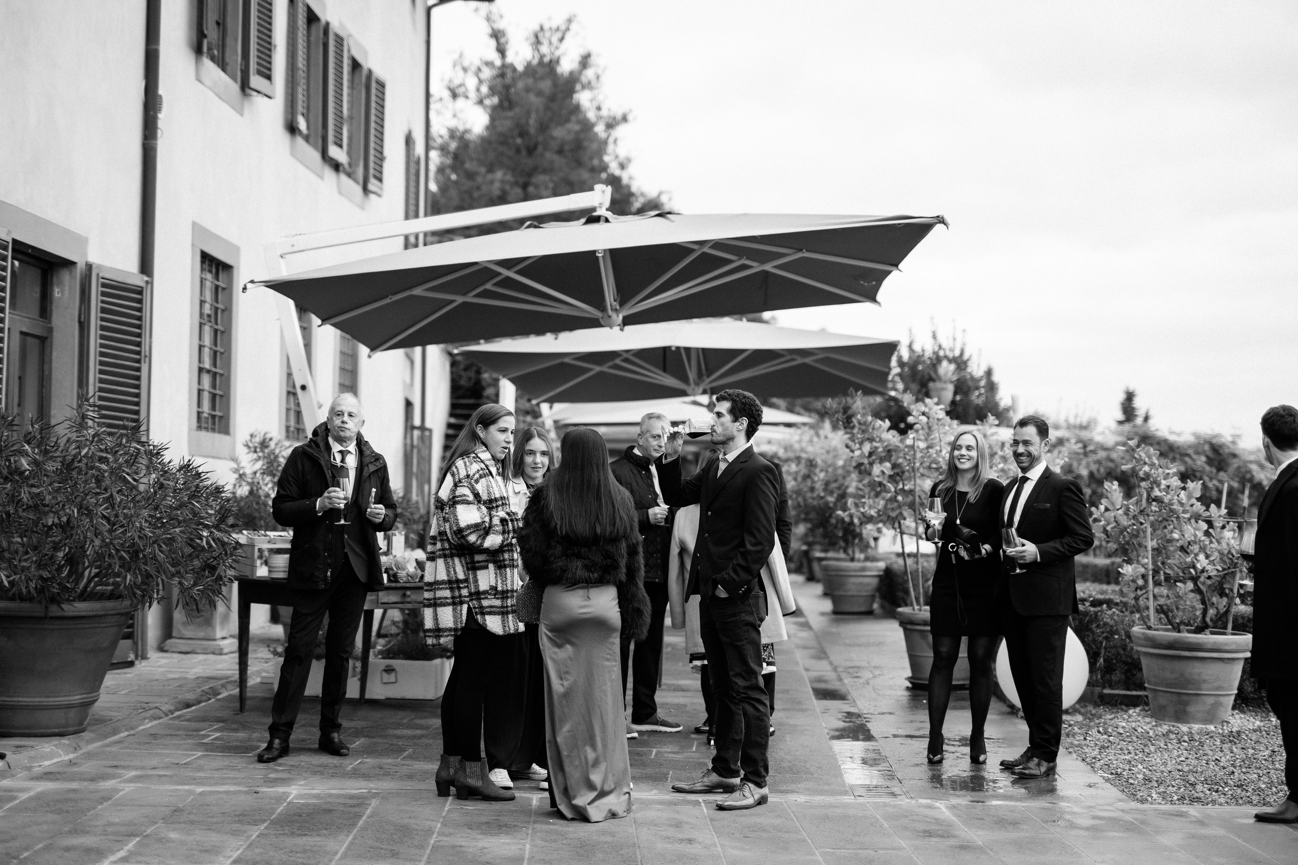 Destination wedding Photographer Italy Tuscany Rome Como Umbria. Wedding Photographer Rome Tuscany Como Sicily Puglia Amalfy Italy- Oksana Savenchuk