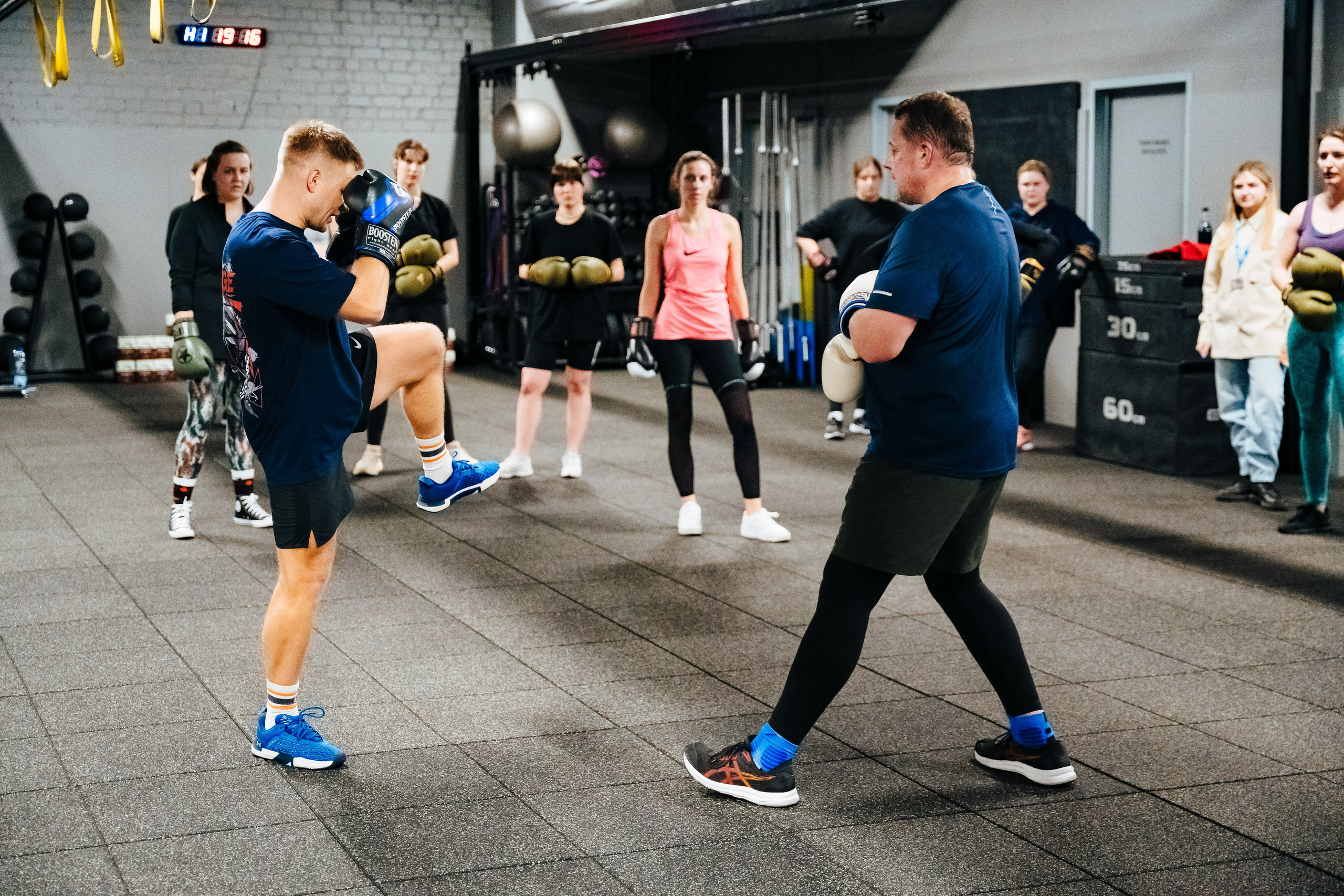 Gym+ Muay Thai. OnePIXEL