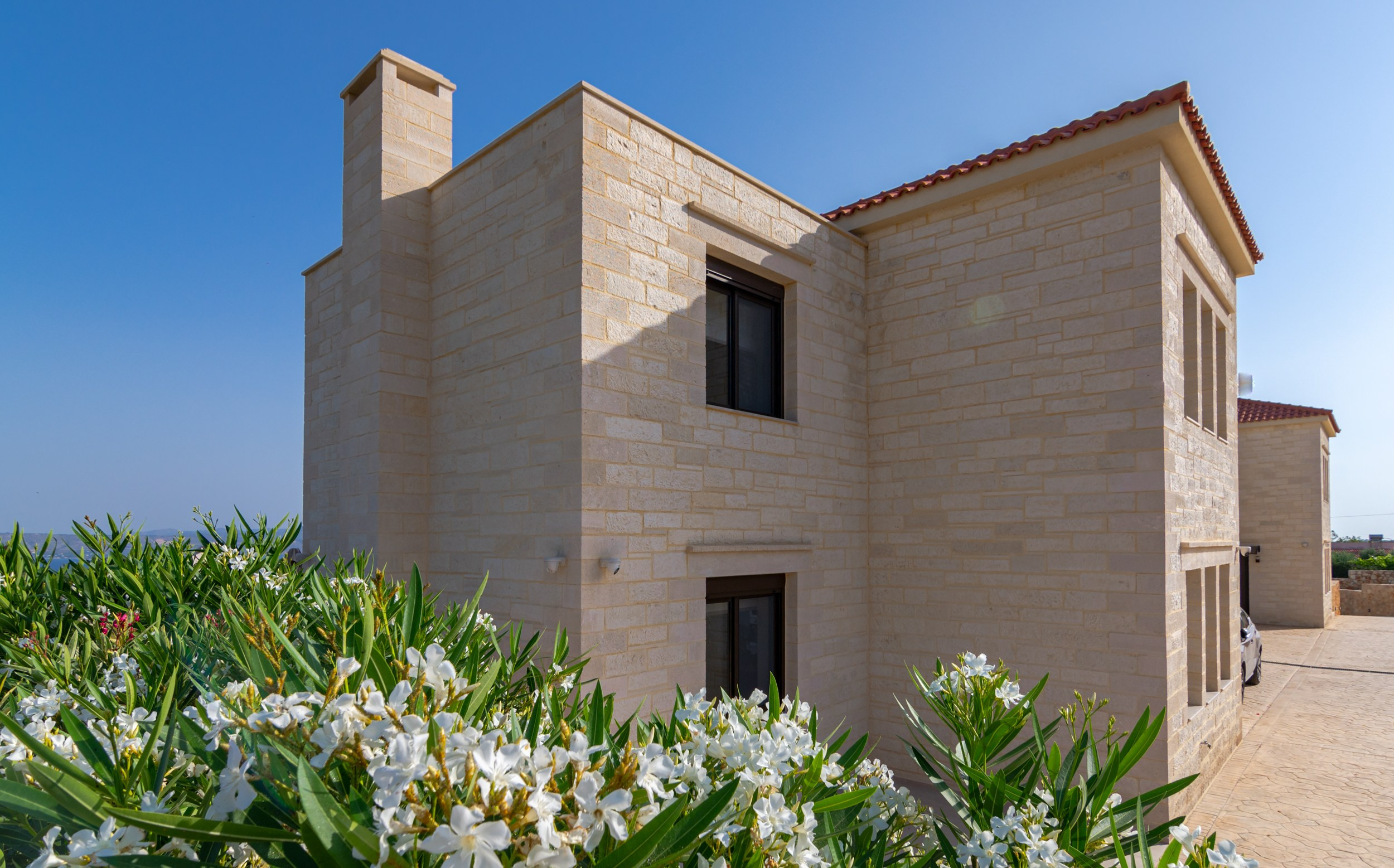 Stone House in Plaka. Photograper in Chania, Crete