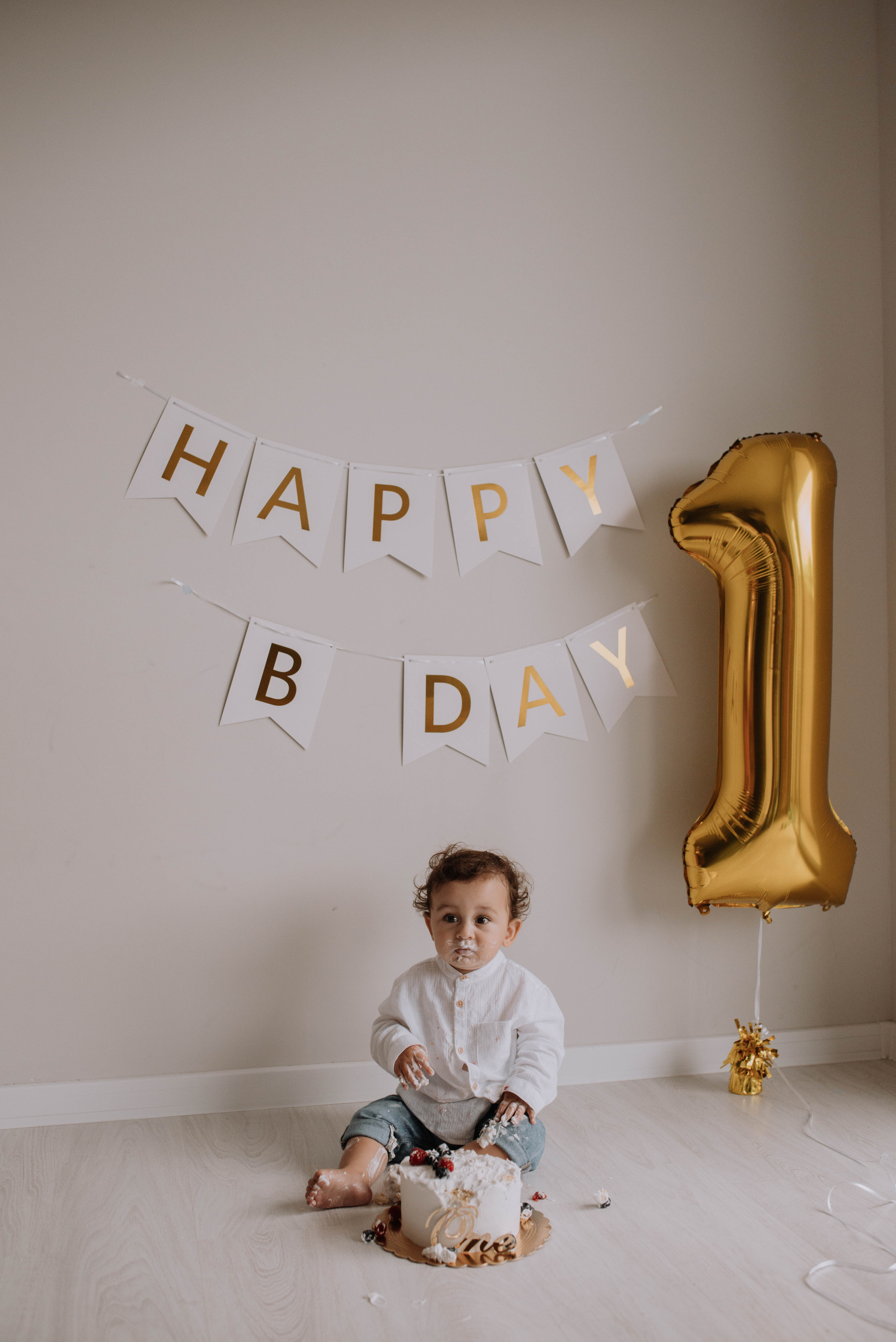 Danya and his first Birthday. Home page