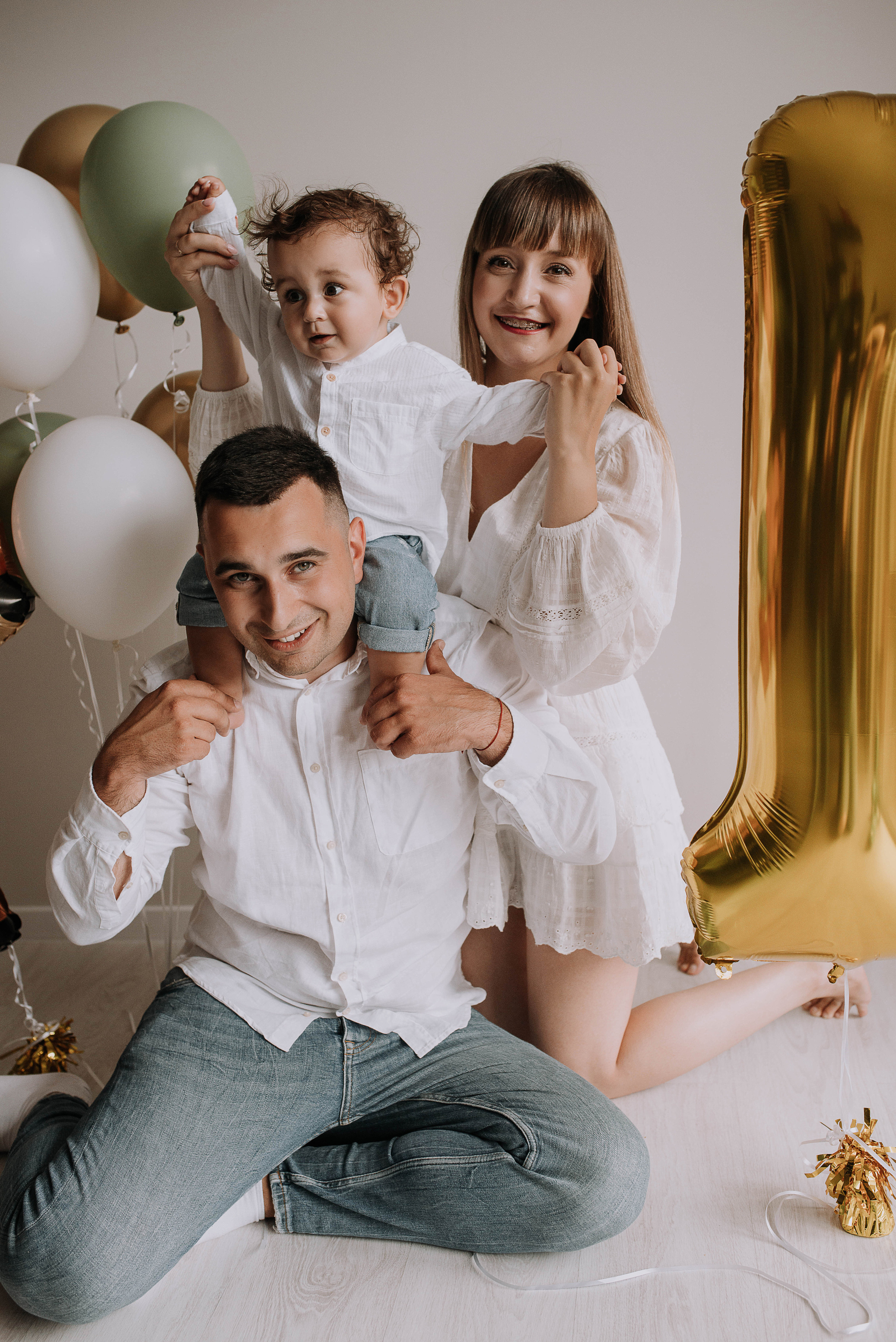 Danya and his first Birthday. Home page