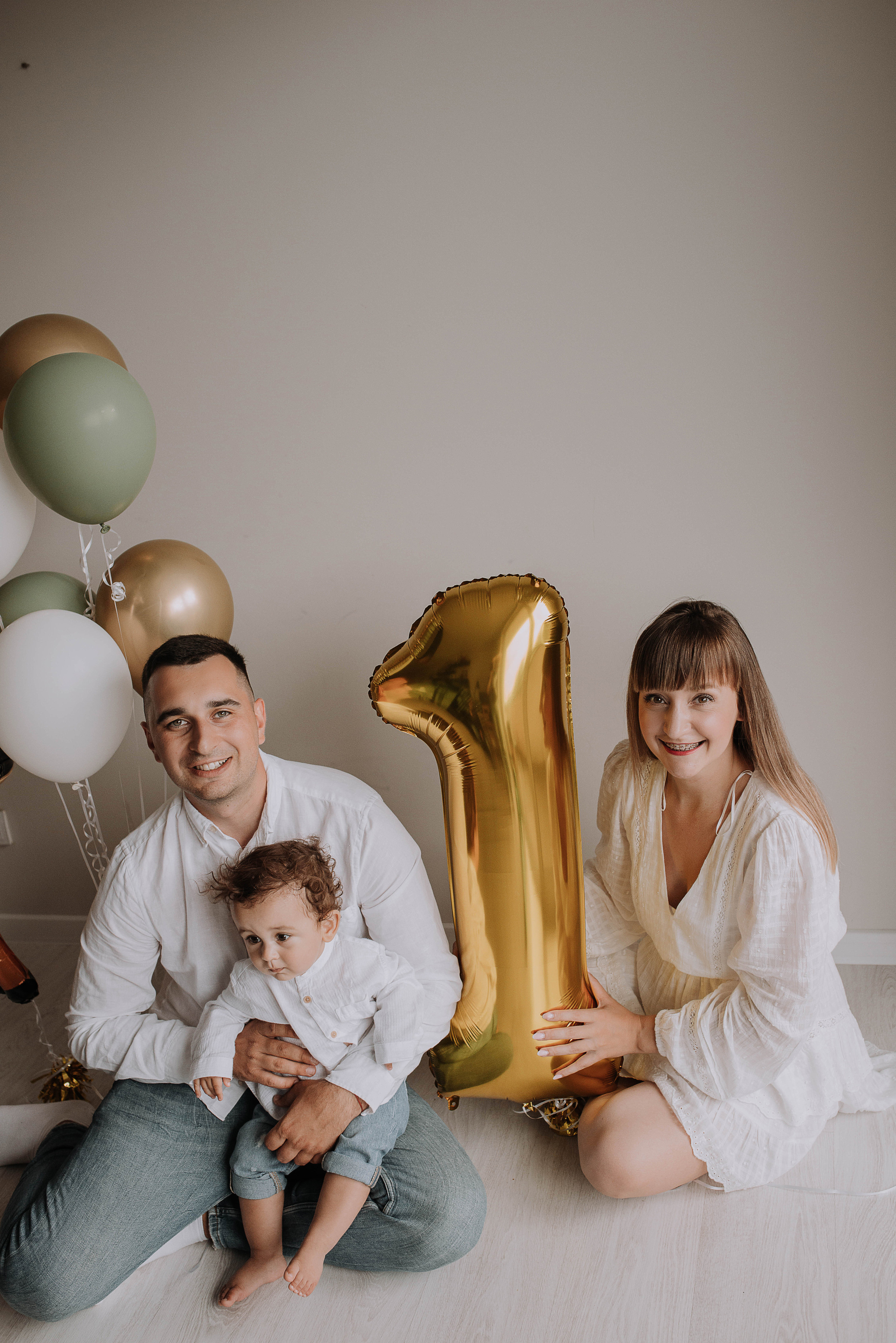 Danya and his first Birthday. Home page