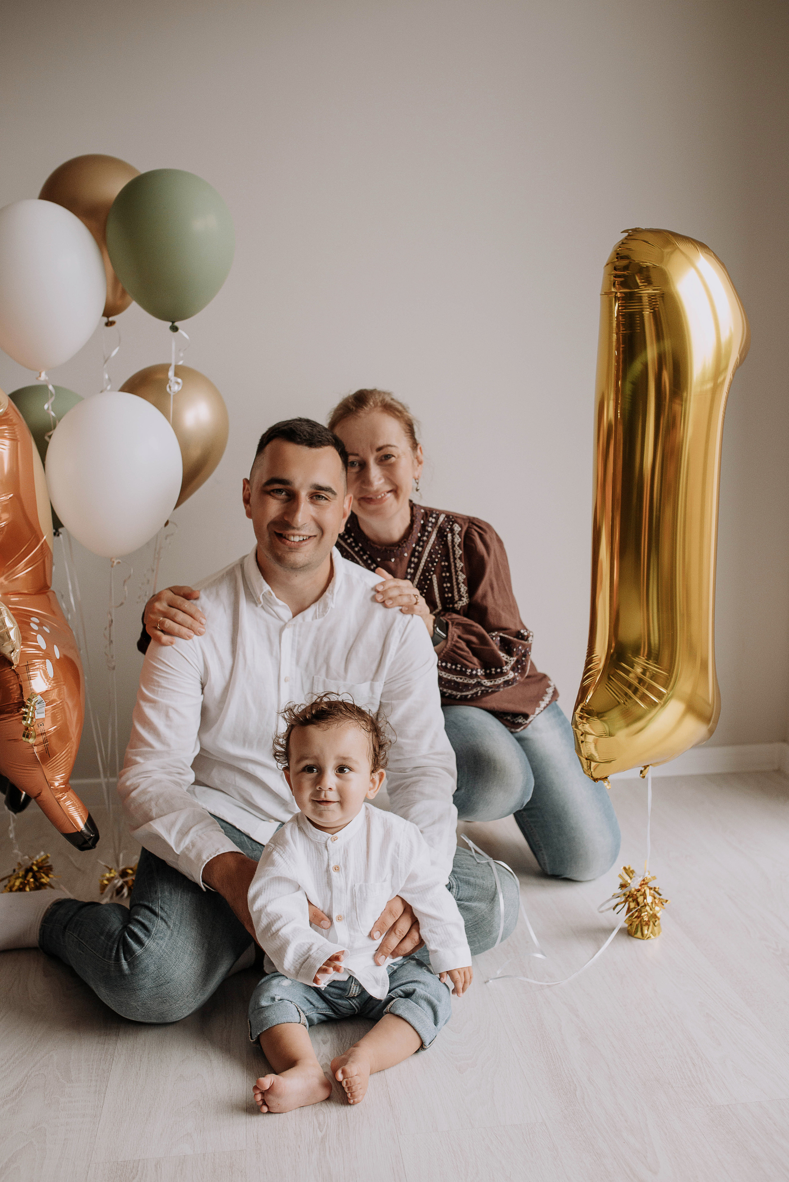 Danya and his first Birthday. Home page