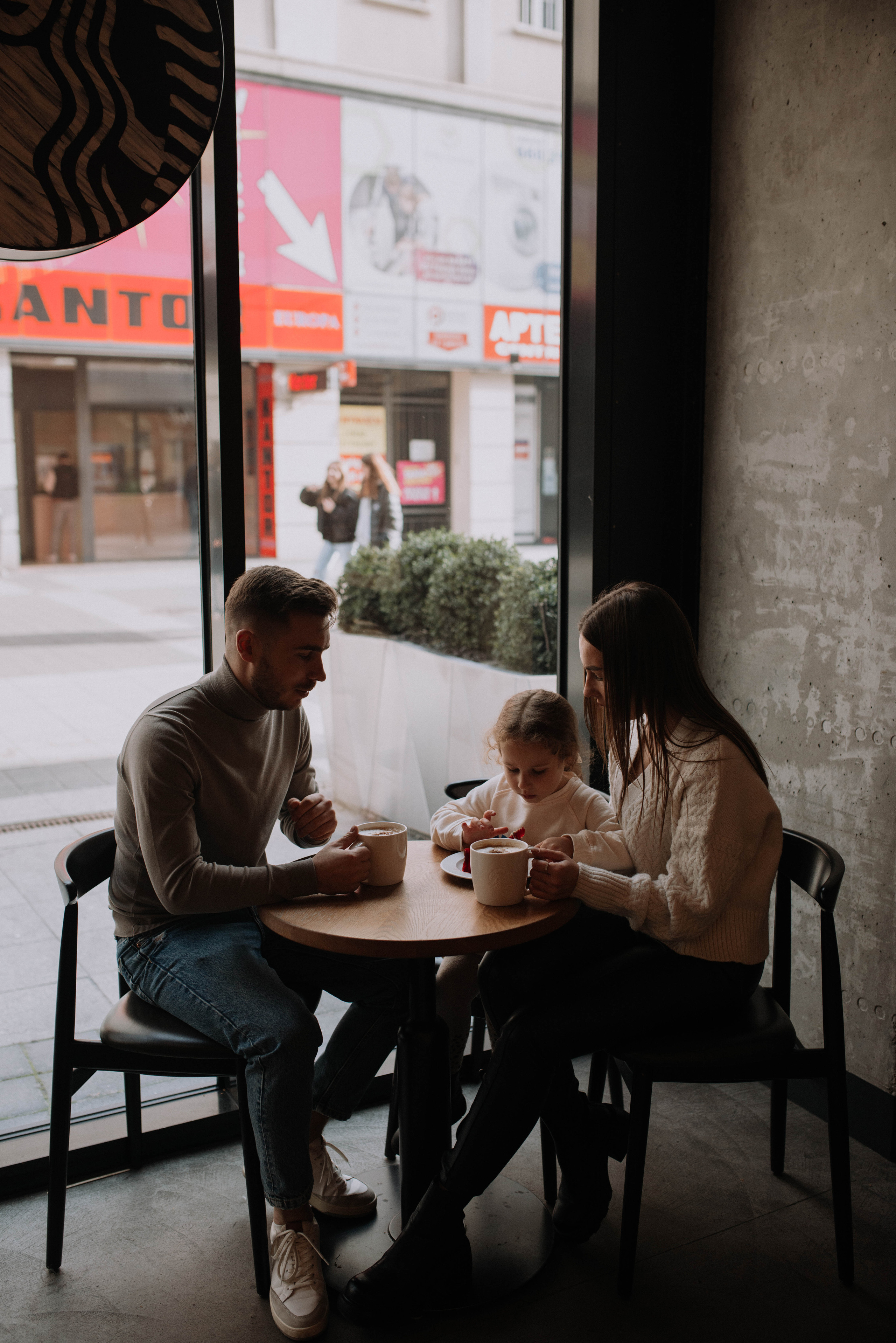 Dasha, Zlata, Yura. Home page