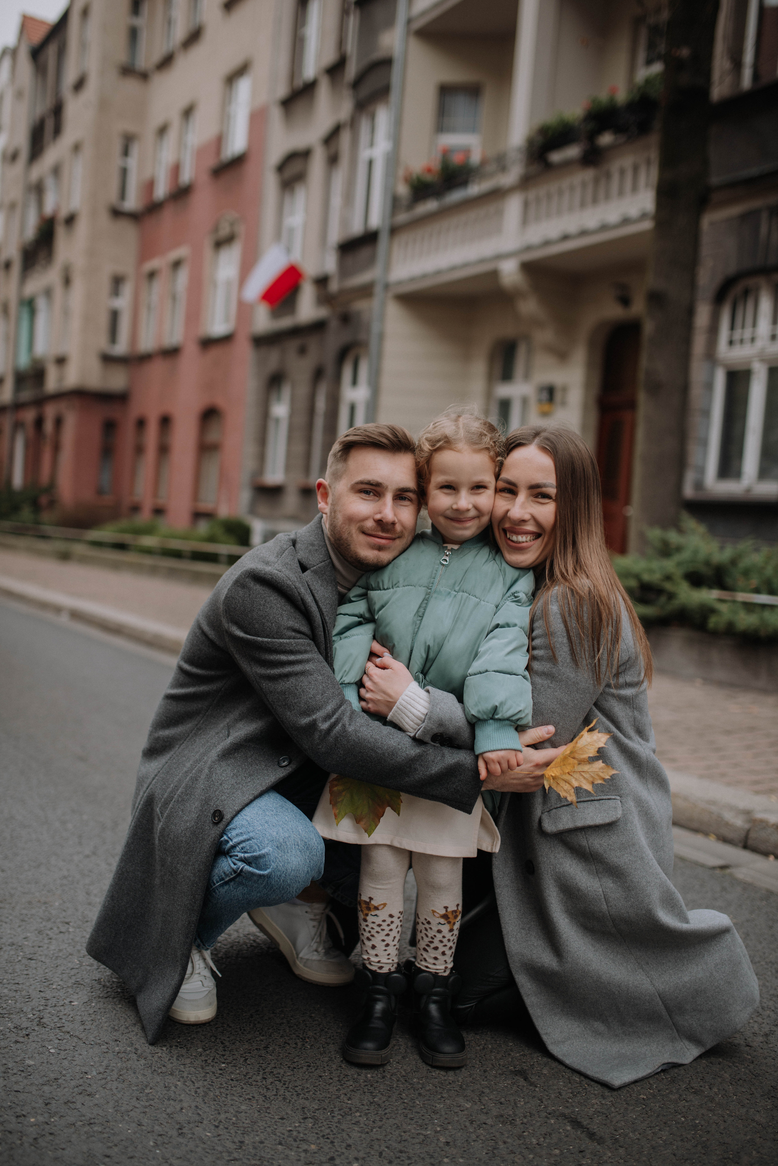 Dasha, Zlata, Yura. Home page