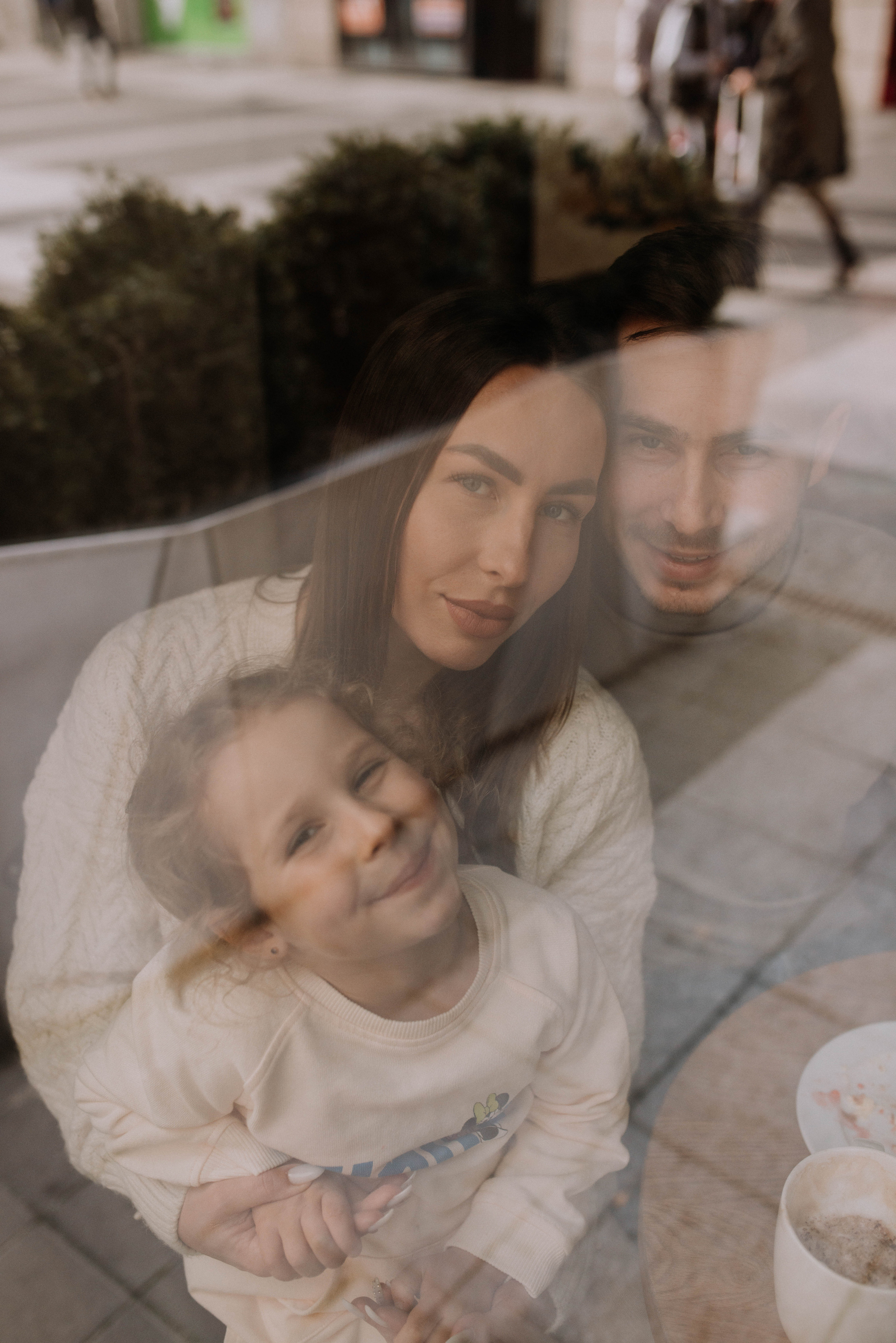 Dasha, Zlata, Yura. Home page