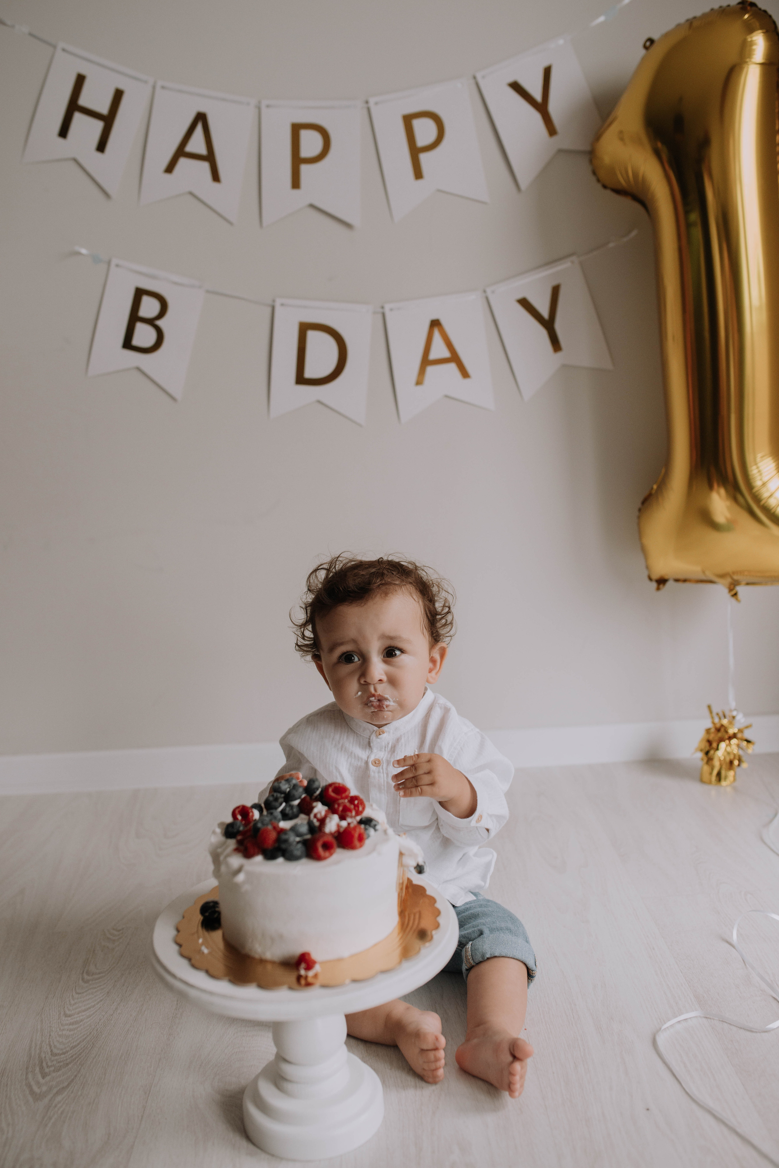 Danya and his first Birthday. Home page