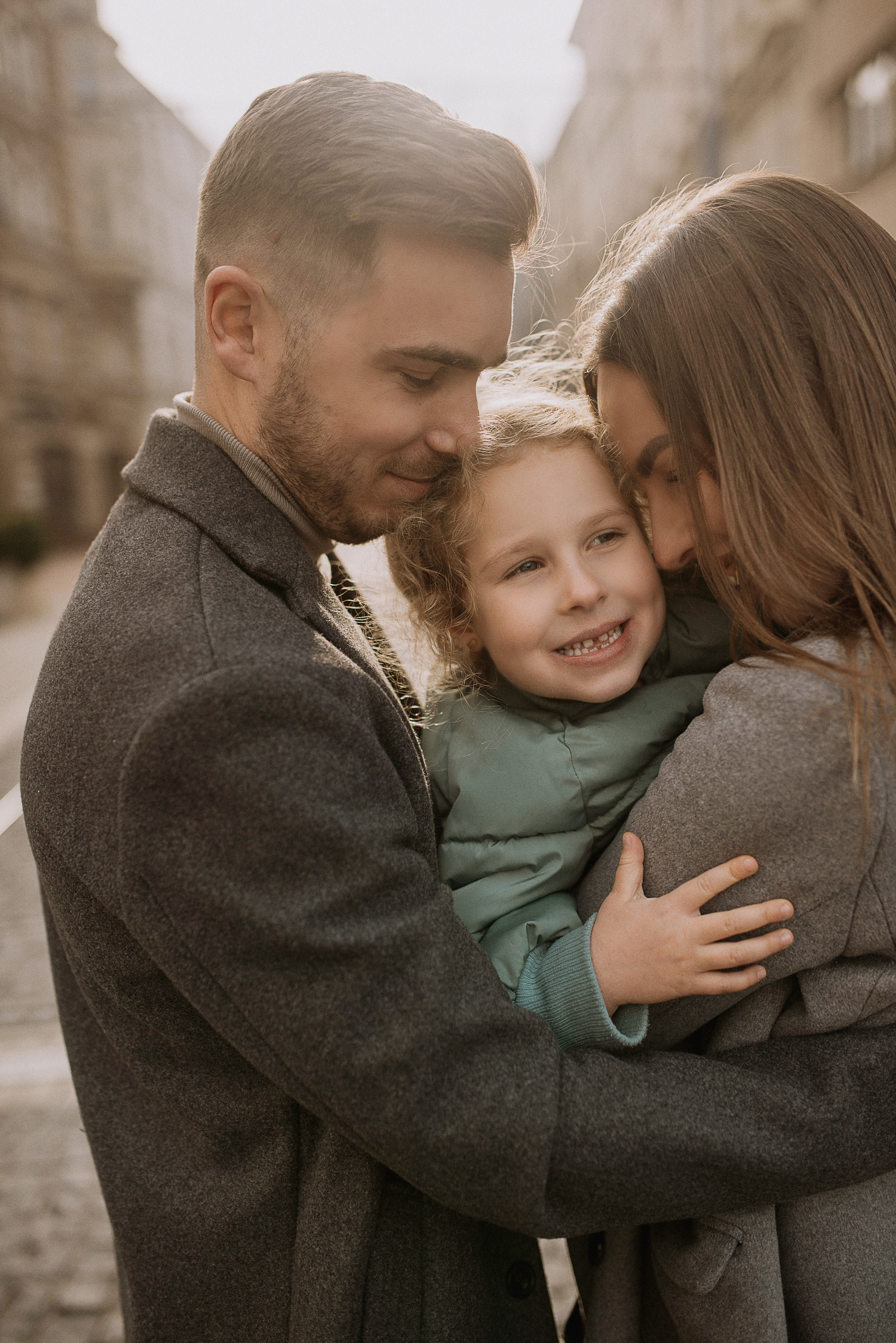 Dasha, Zlata, Yura. Home page