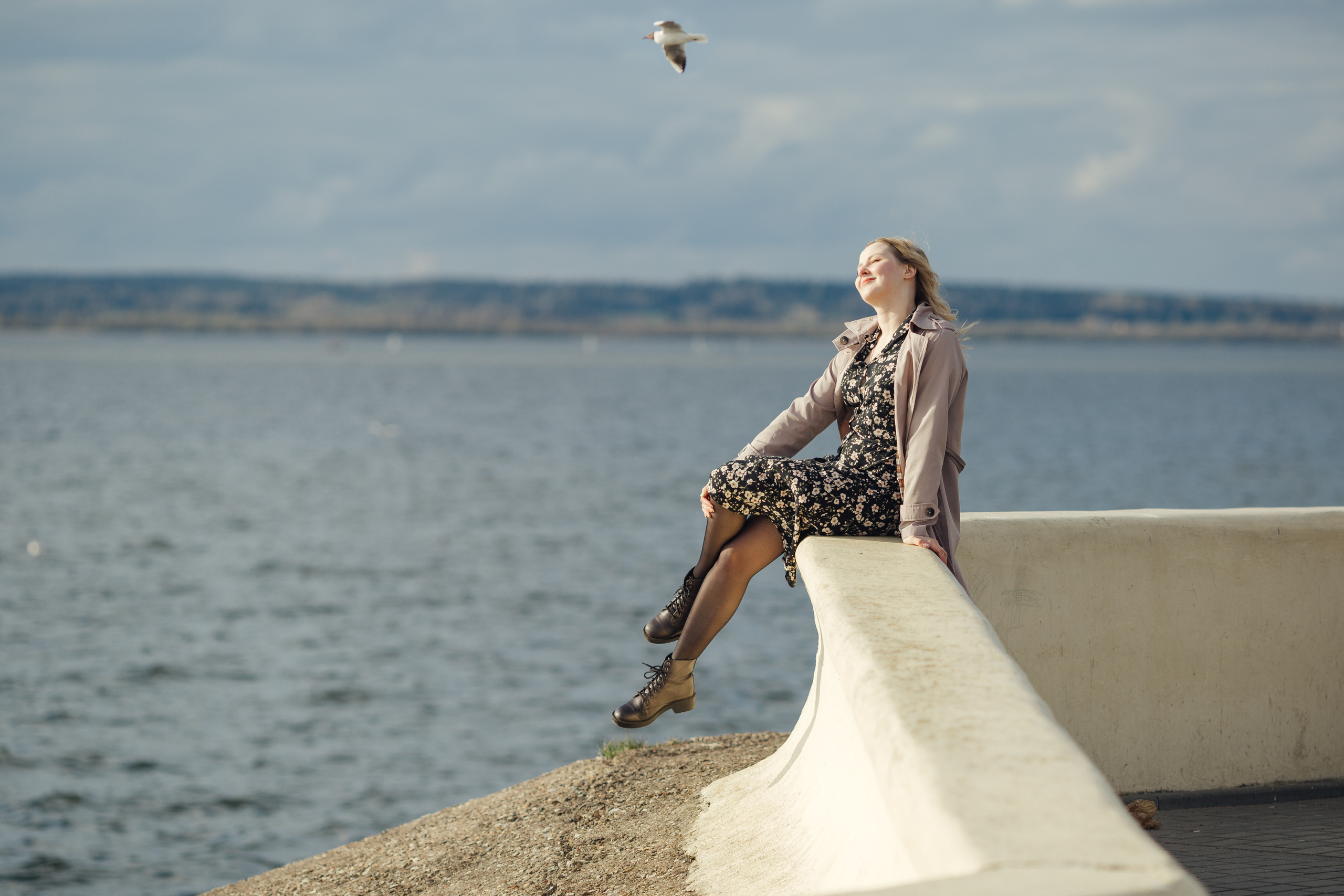 Julia and Lyosha. A walk near the sea. Family photographer in Vilnuis Svetlana Naumova