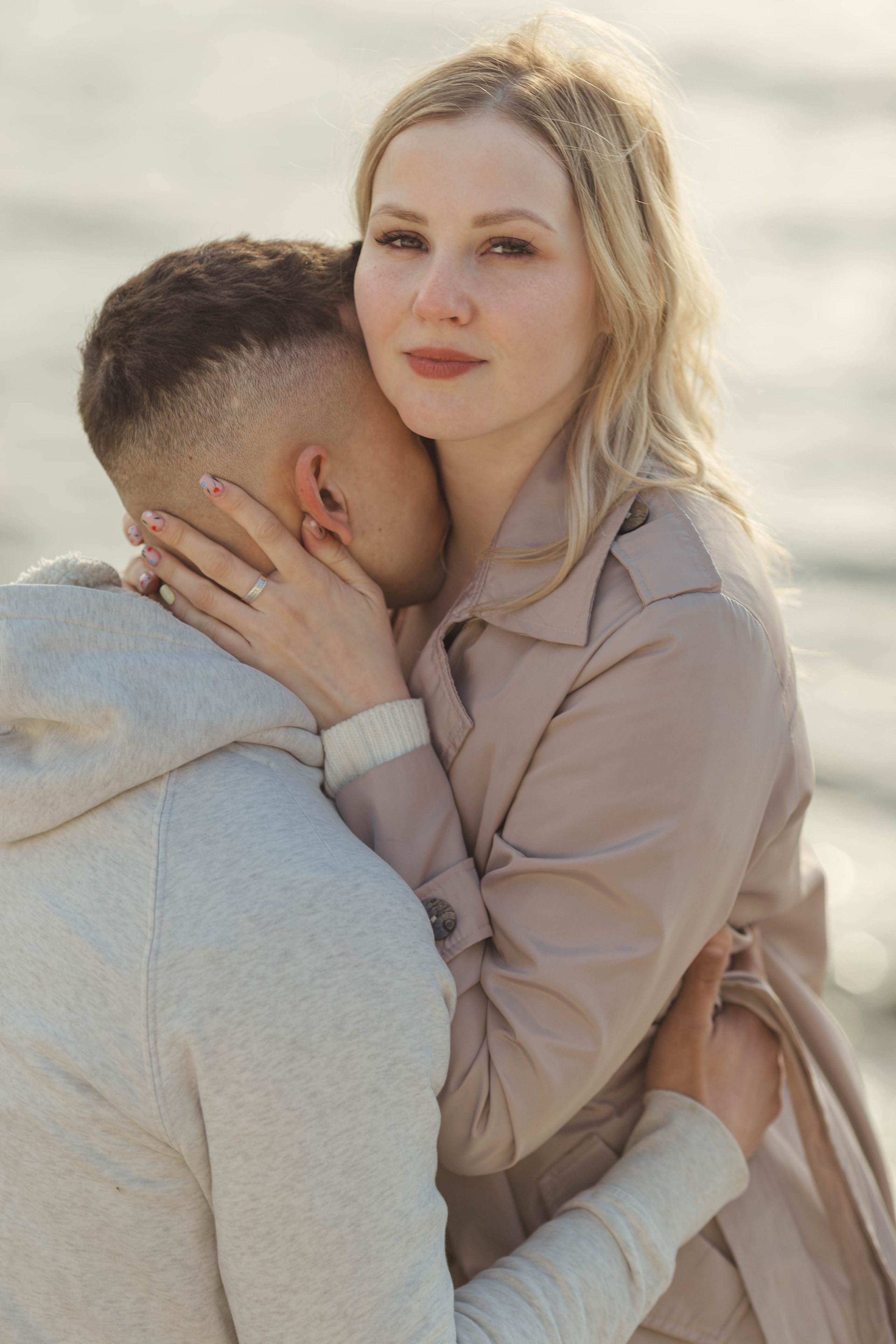 Julia and Lyosha. A walk near the sea. Family photographer in Vilnuis Svetlana Naumova