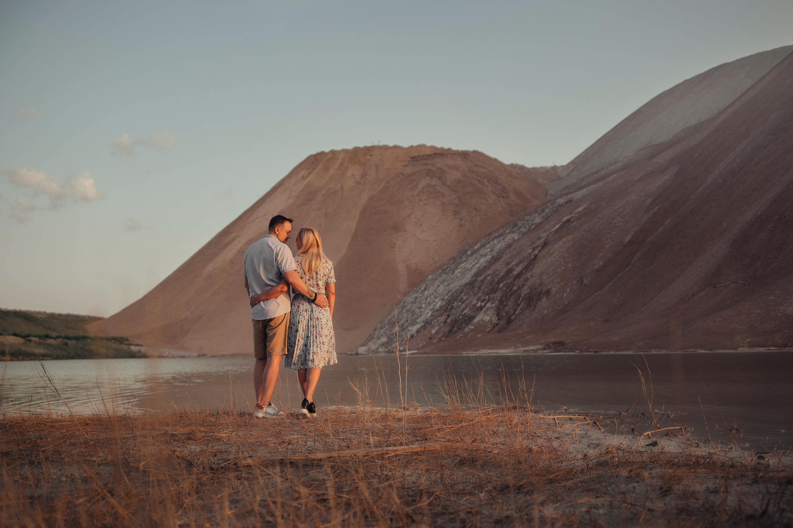 Таня и Рома в необычных горах. Семейный и детский фотограф в Вильнюсе Светлана Наумова