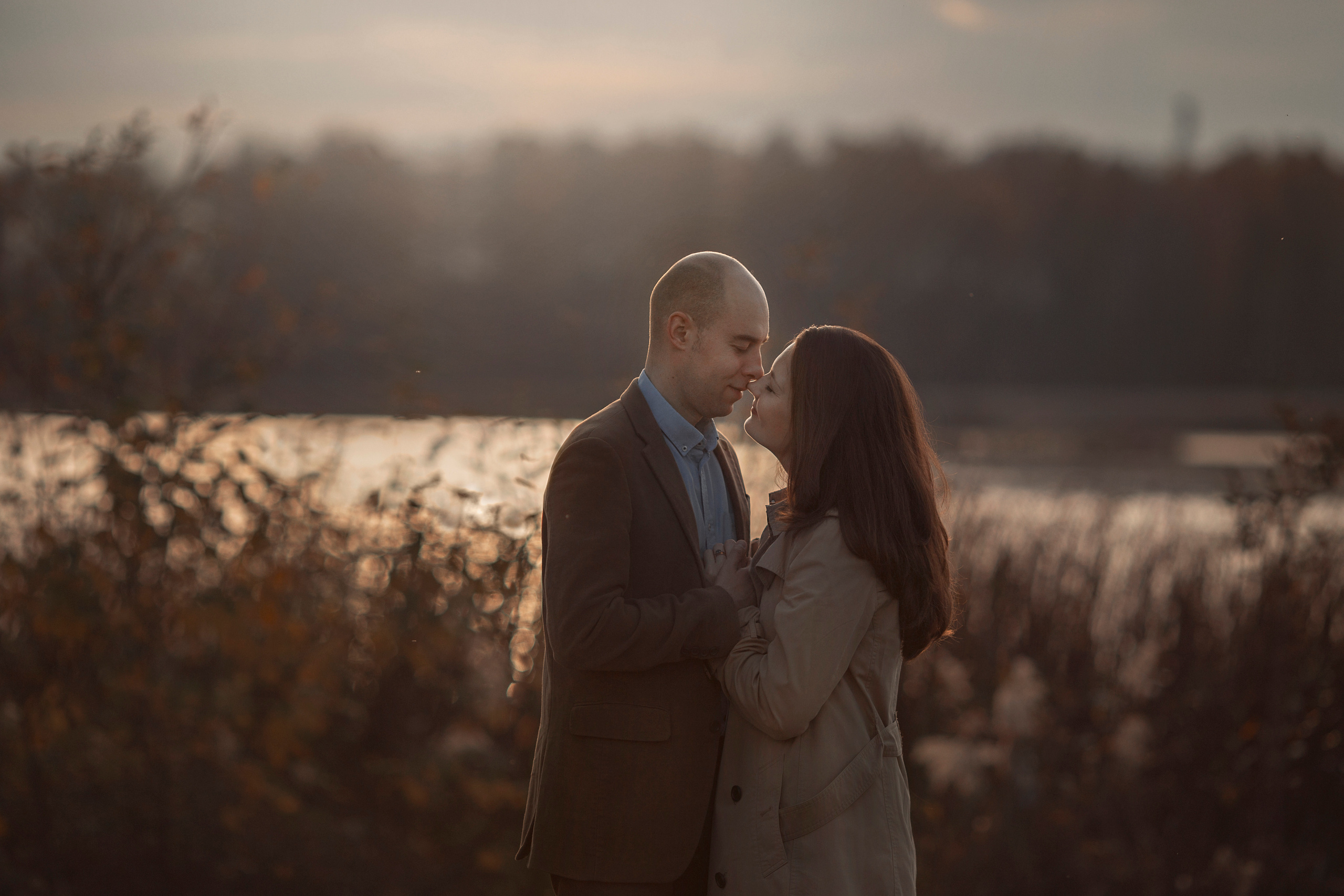 Beautiful family in one autumn day. Family photographer in Vilnuis Svetlana Naumova