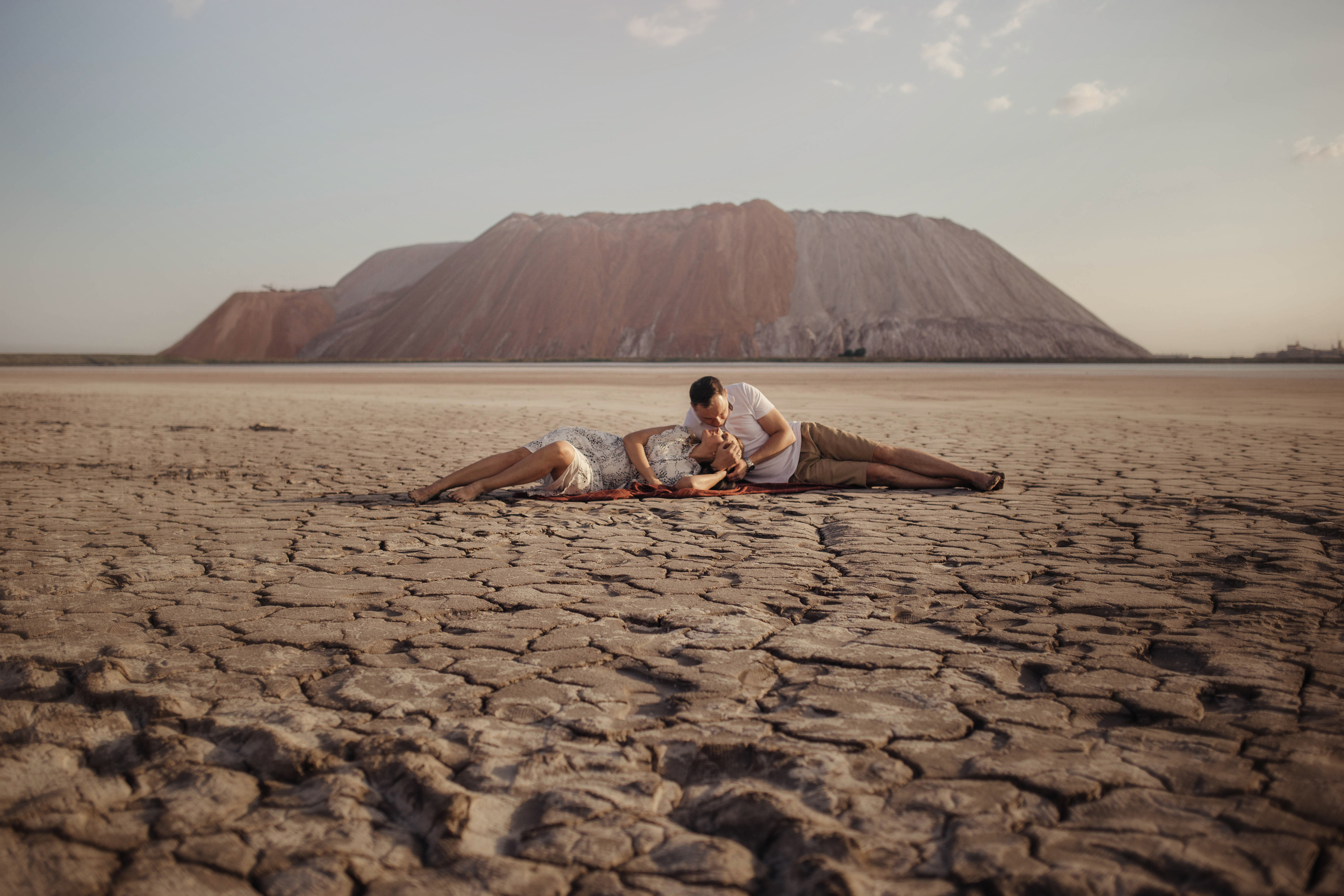 Таня и Рома в необычных горах. Семейный и детский фотограф в Вильнюсе Светлана Наумова