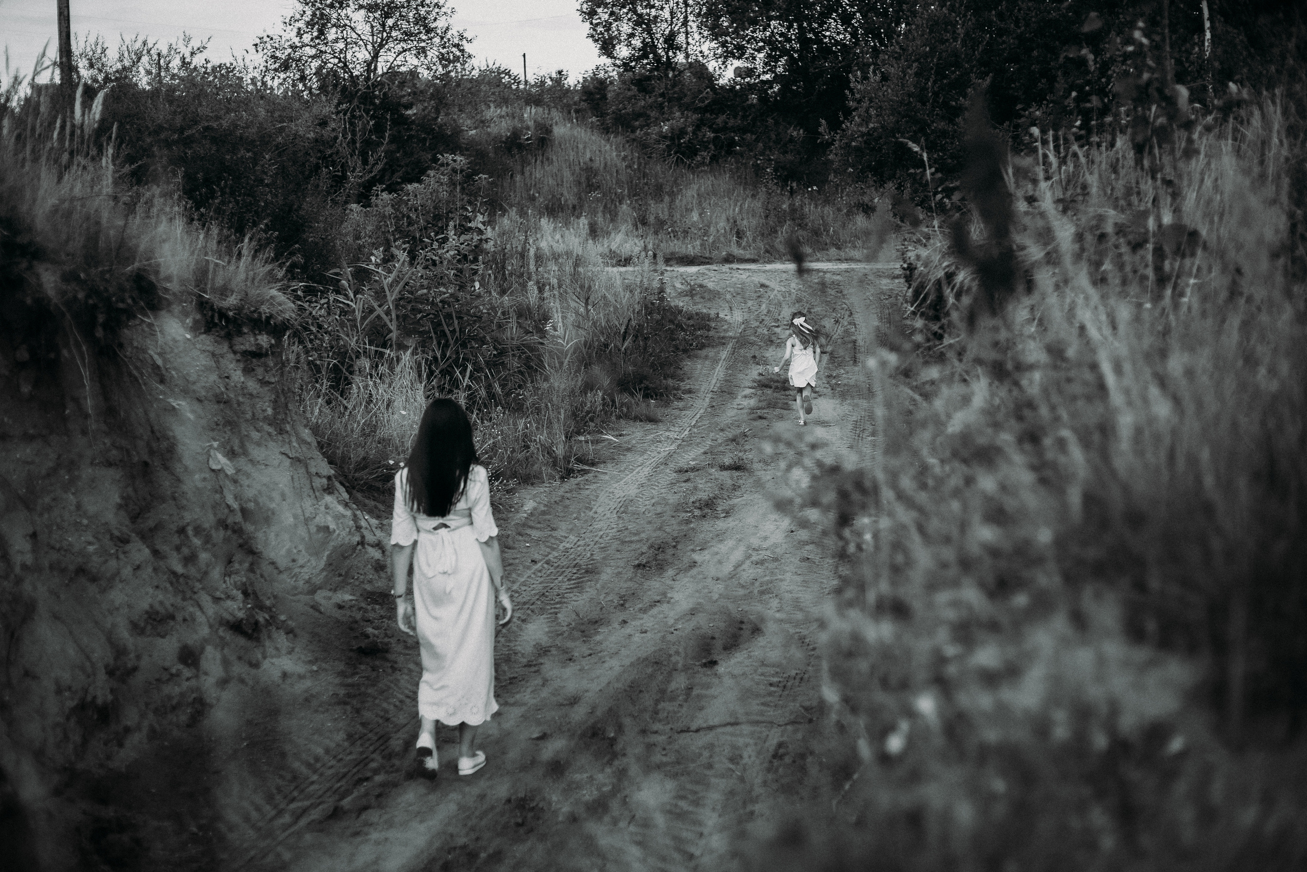 Wonderful wait for brother. Family photographer in Vilnuis Svetlana Naumova