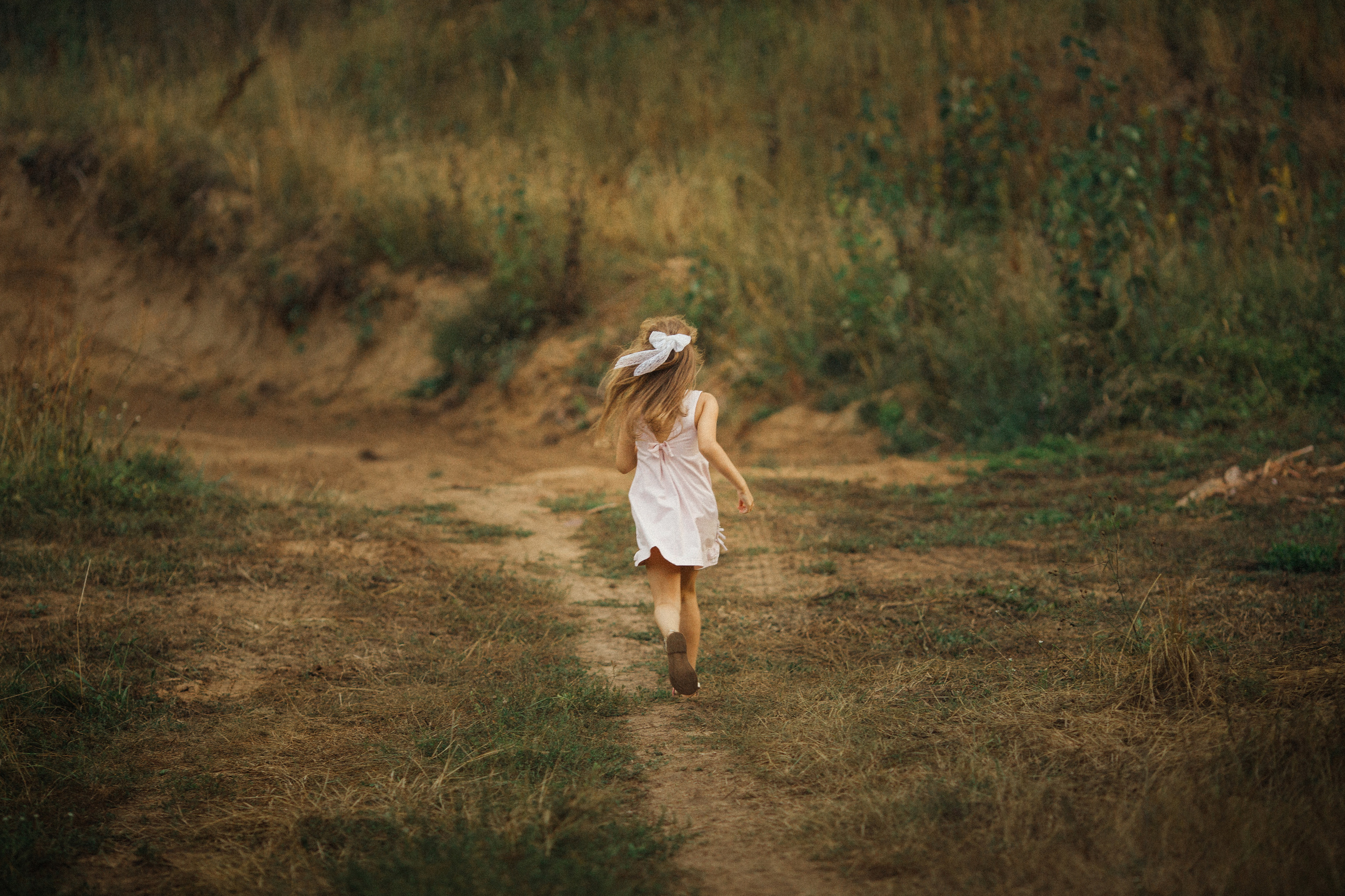 Wonderful wait for brother. Family photographer in Vilnuis Svetlana Naumova