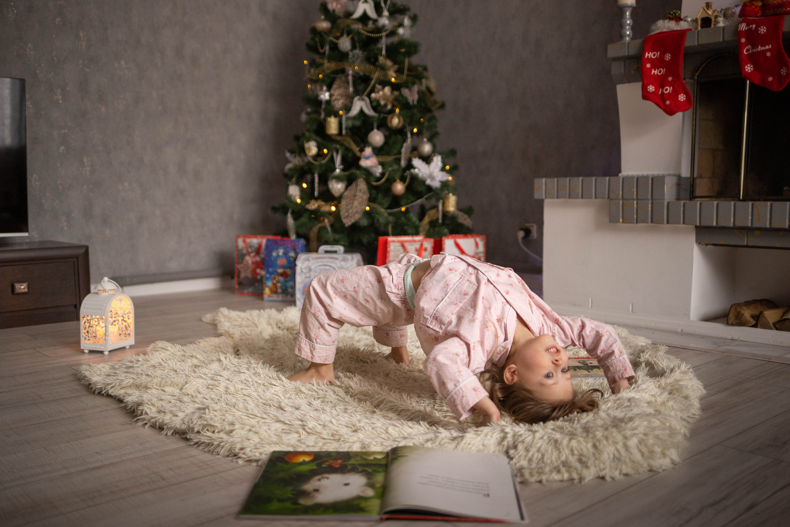 Waiting for the holiday. Family photographer in Vilnuis Svetlana Naumova