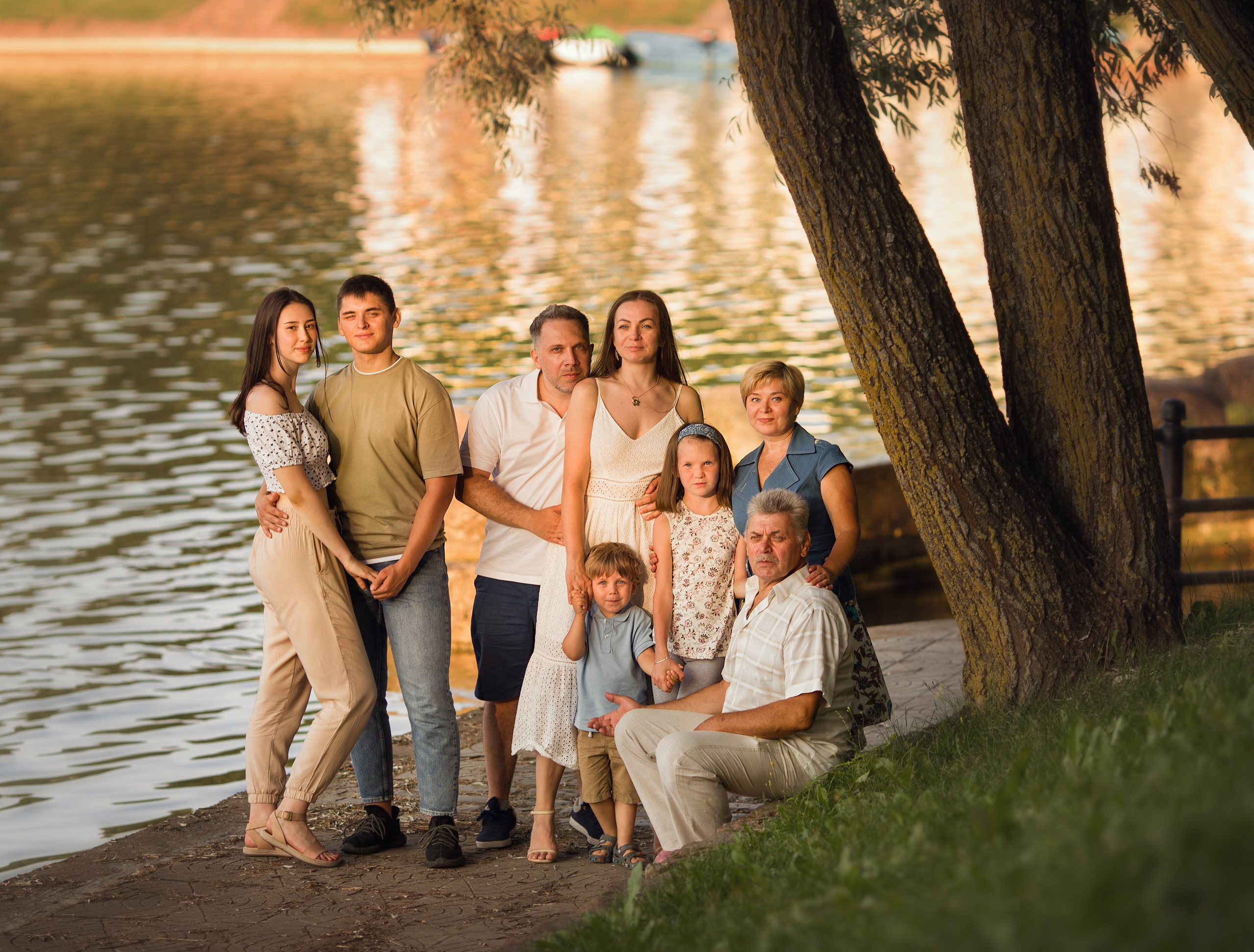Several generations together. Family photographer in Vilnuis Svetlana Naumova