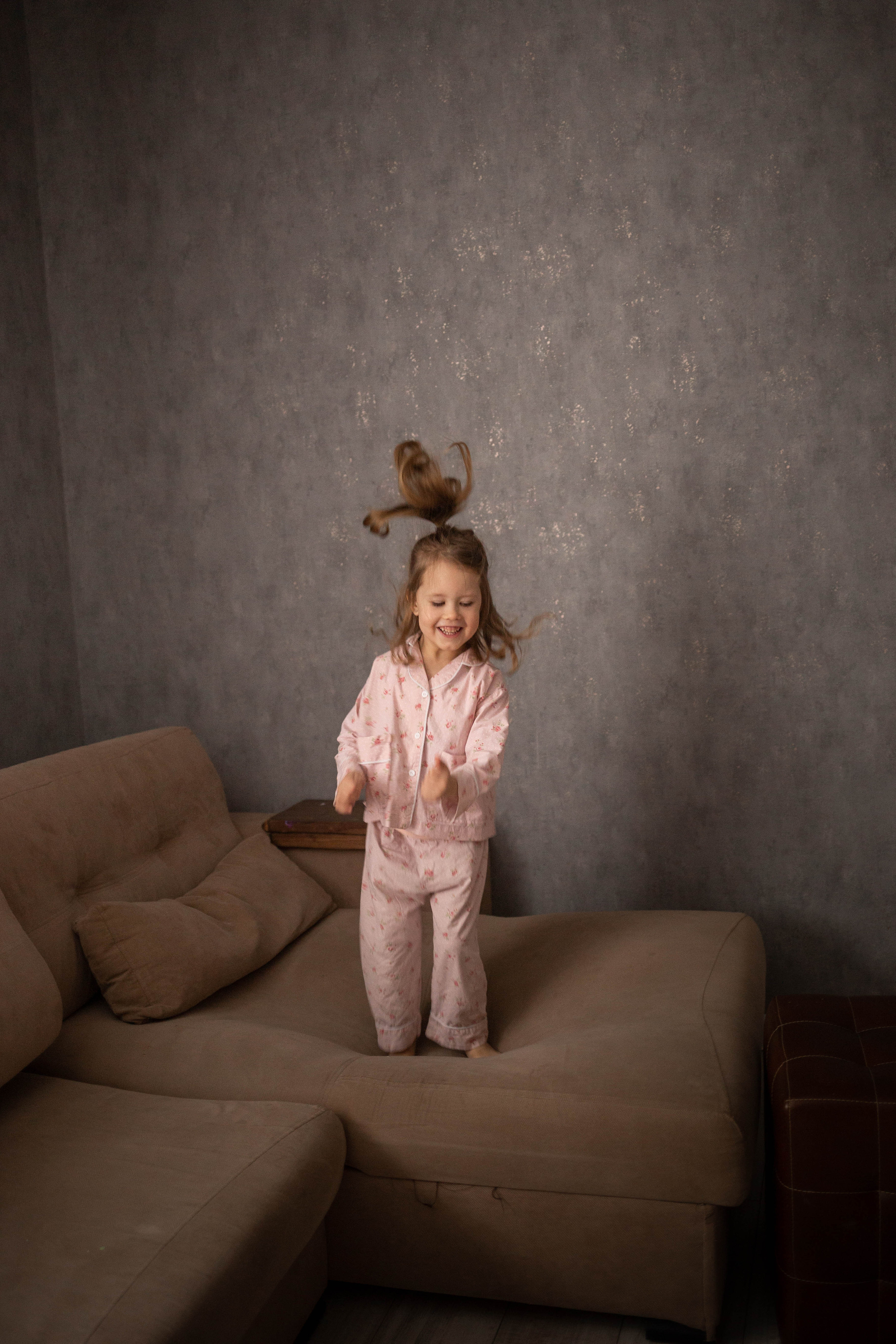 Waiting for the holiday. Family photographer in Vilnuis Svetlana Naumova