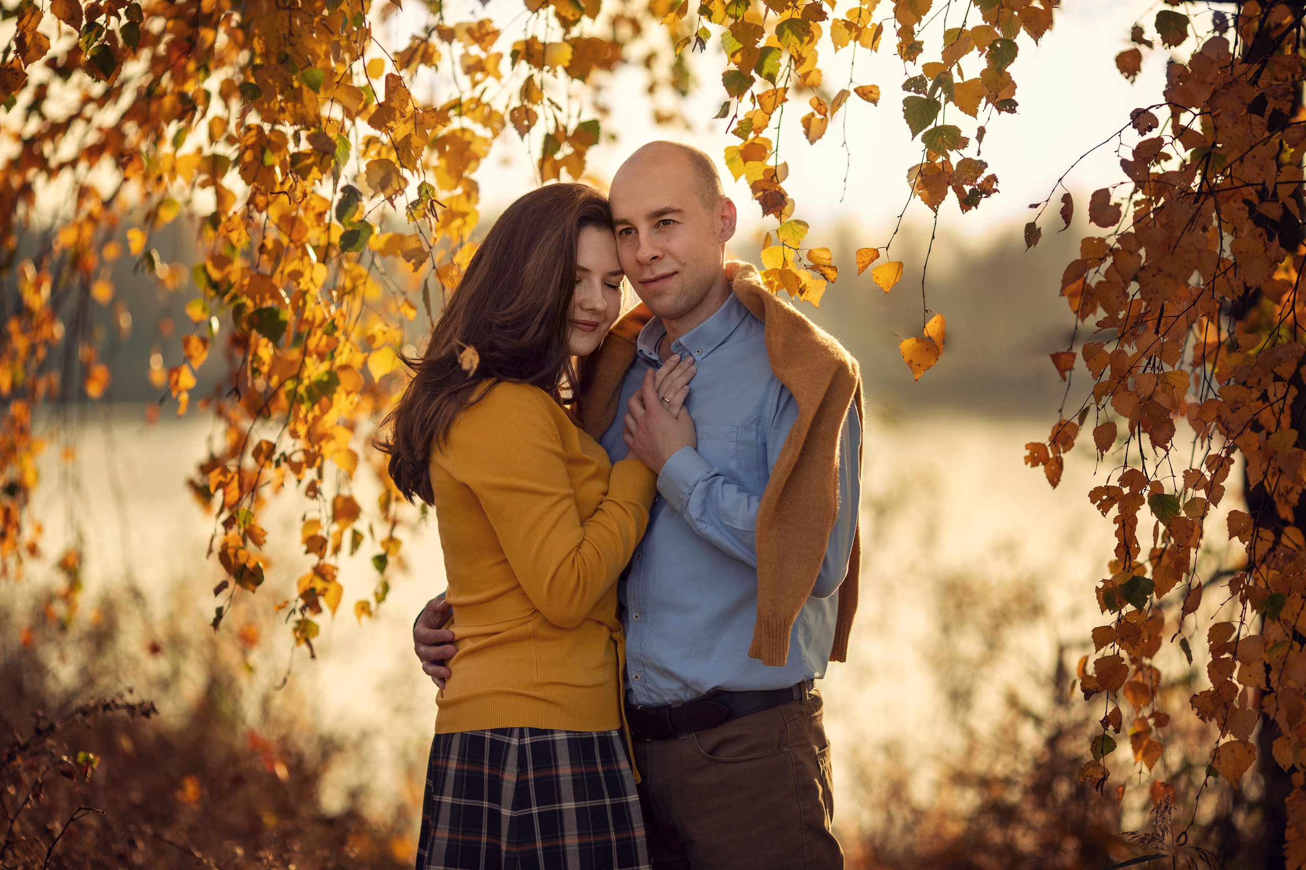 Beautiful family in one autumn day. Family photographer in Vilnuis Svetlana Naumova
