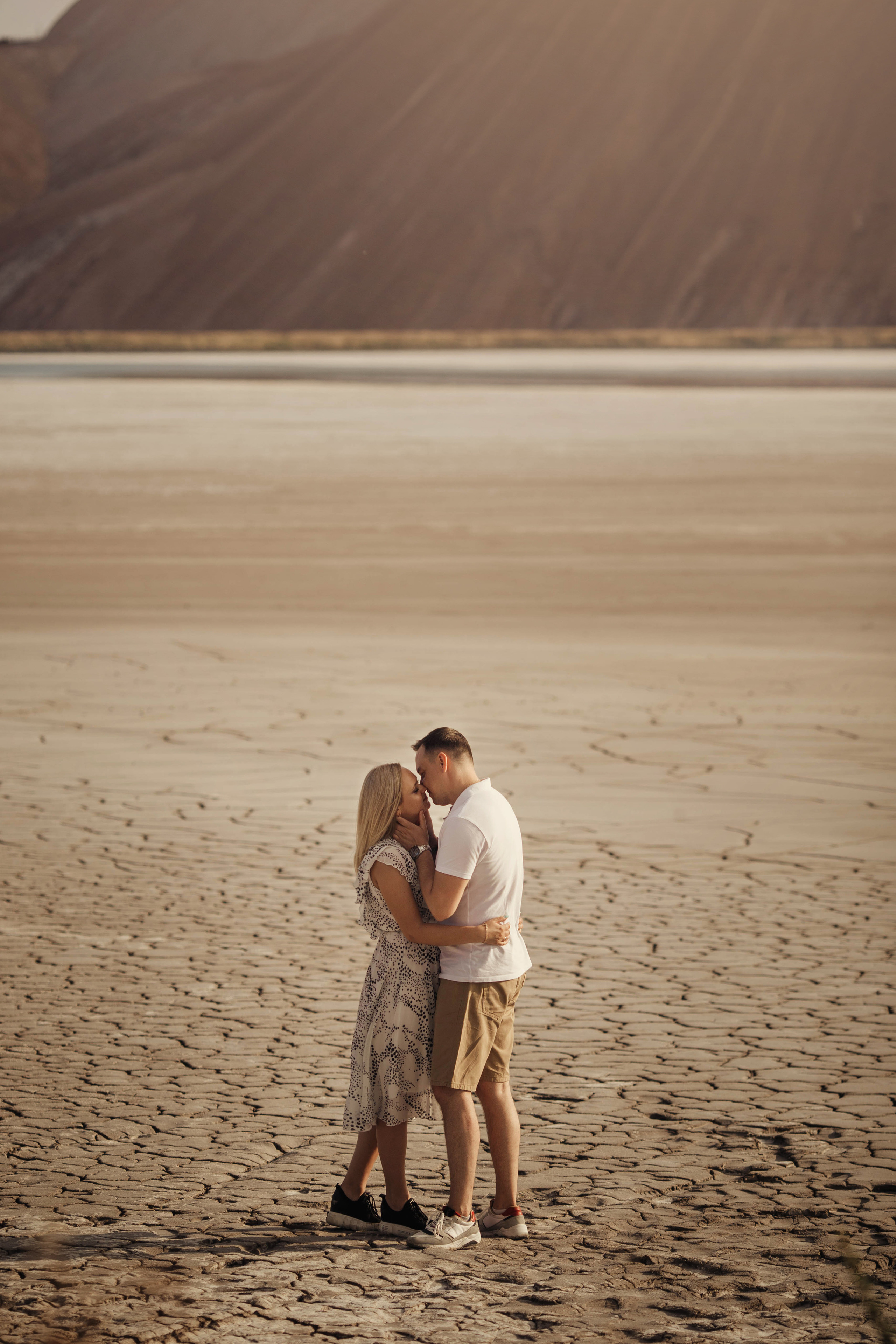Таня и Рома в необычных горах. Семейный и детский фотограф в Вильнюсе Светлана Наумова