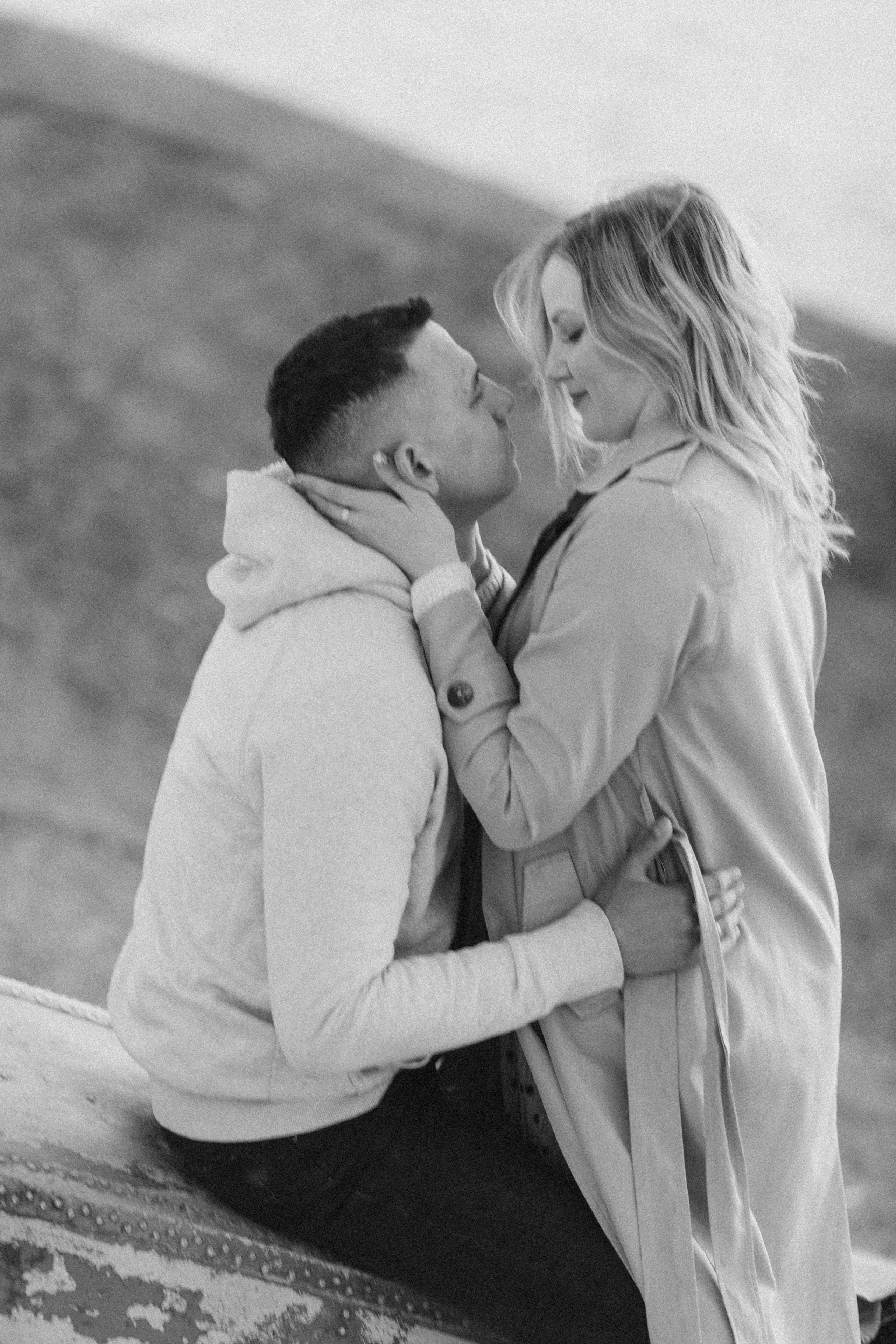 Julia and Lyosha. A walk near the sea. Family photographer in Vilnuis Svetlana Naumova