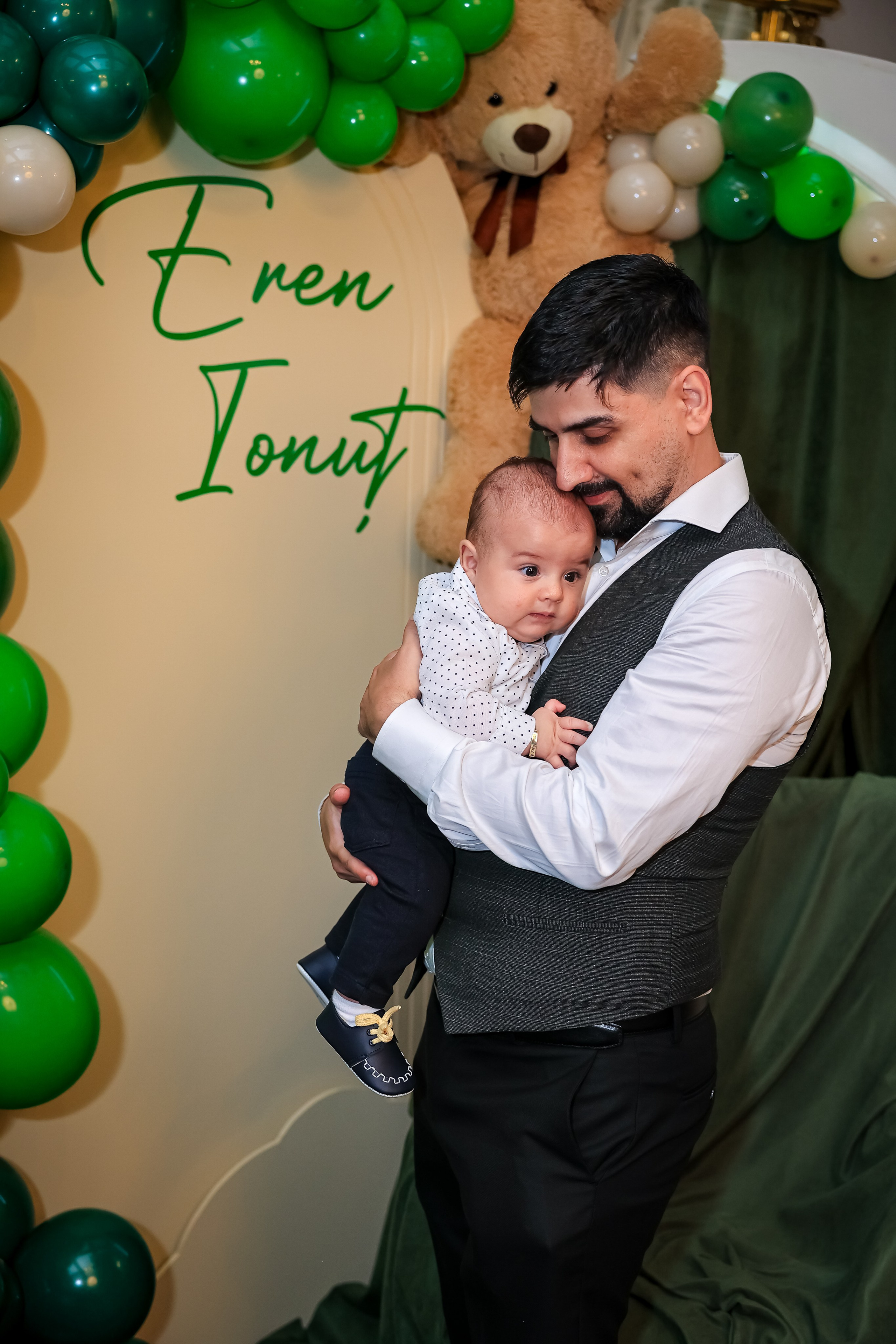 Eren Ionut. Moments By Gub