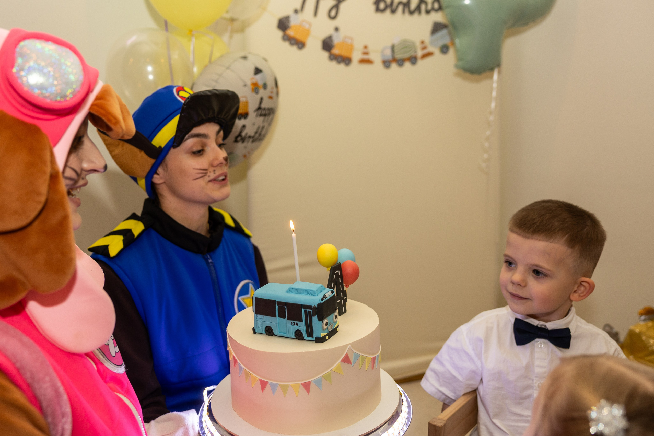 День рождения Артёма 24 января 2026 года. Семейный и детский фотограф в Варшаве Мила Бобровская