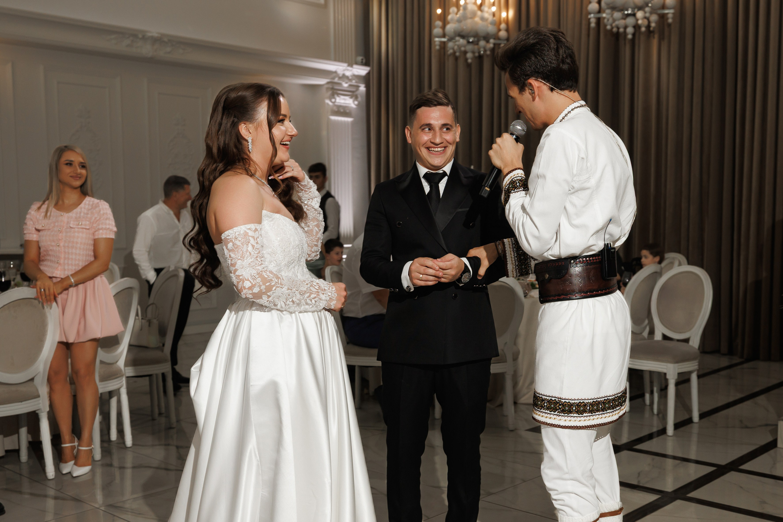 Fotograf nunta chisinau. Dinu Malancea. Dinumalancea.com — fotograf de nunta si familie. Moldova, Romania, UE