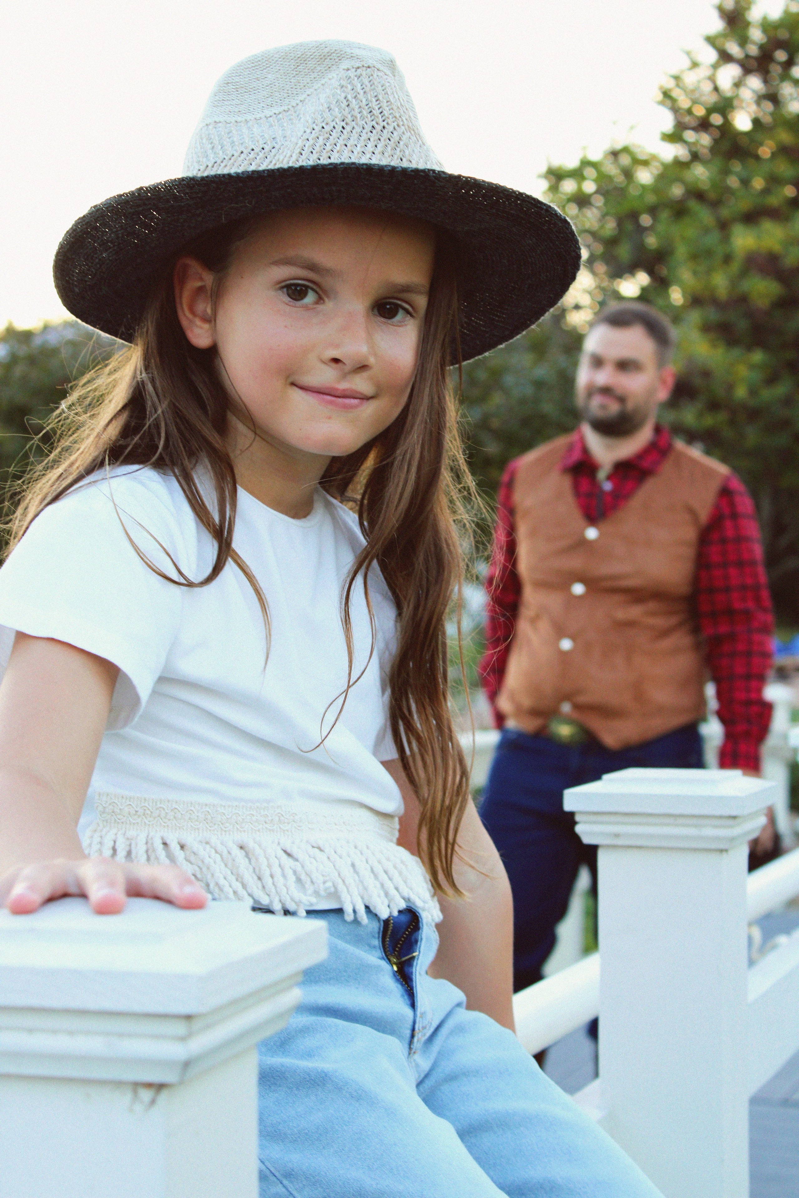 Texas Countryside Family Photoshoot in Cowboy Style. Lana Petrychenko — Portrait & Family Photographer. Valencia, Spain