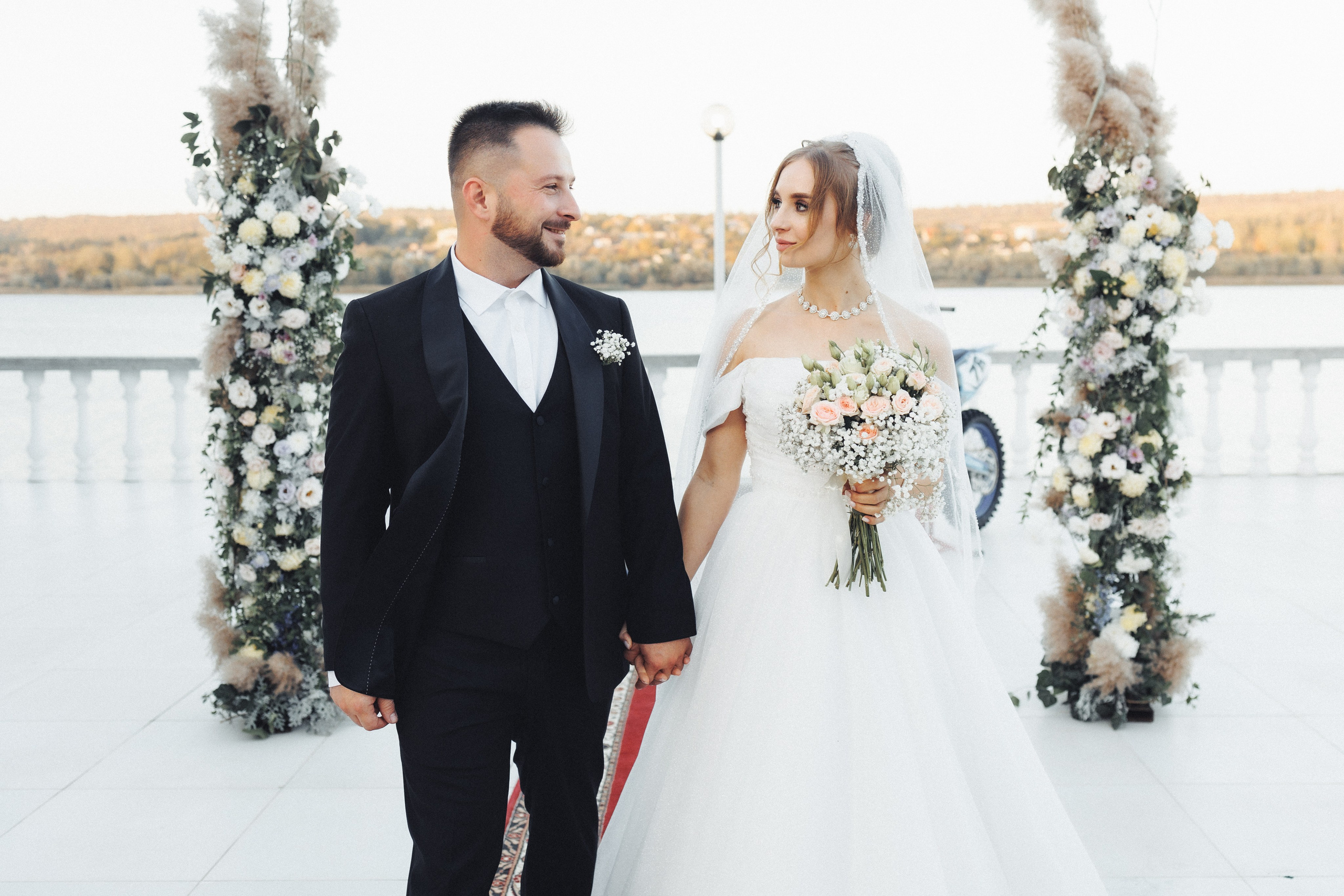 X & S. Fotograful evenimentului tău