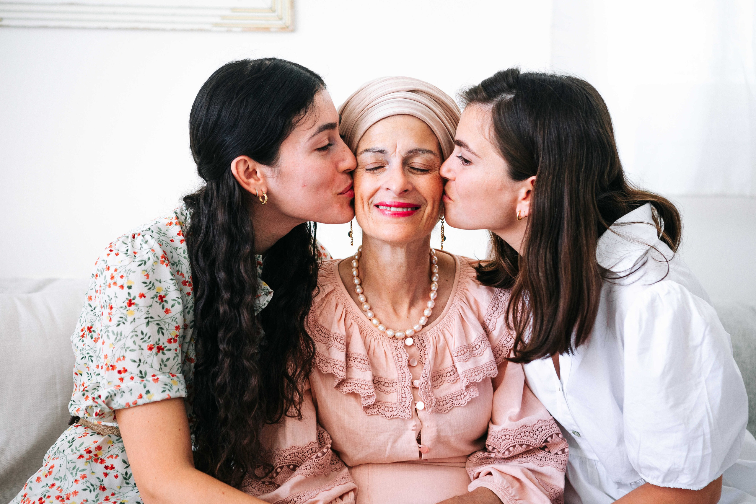 MAALE ADUMIM, HOME PHOTO SESSION + DESERT. Https://shi-photo.com/