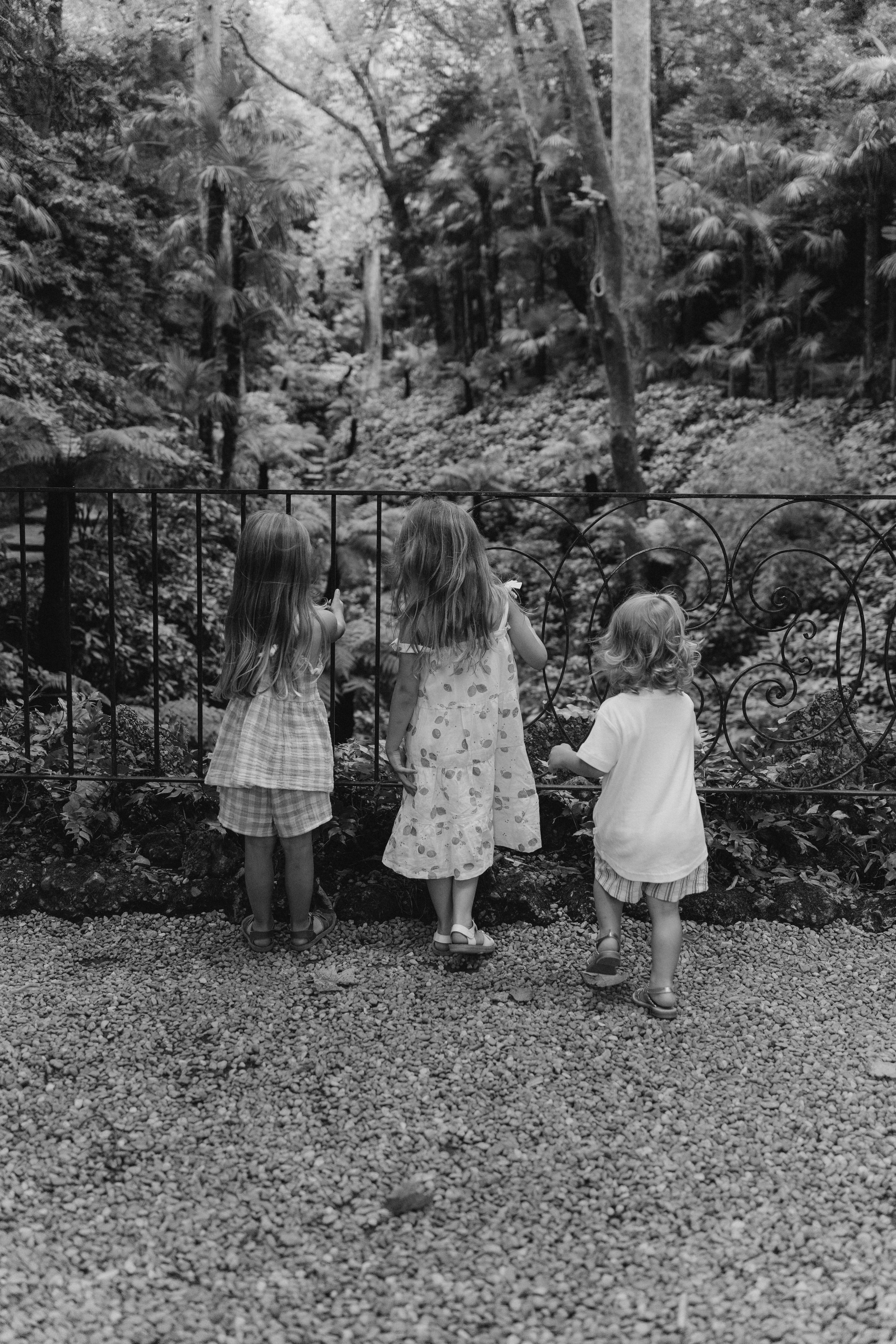 Family moments in Como Lake. PHOTOGRAPHER IN ITALY