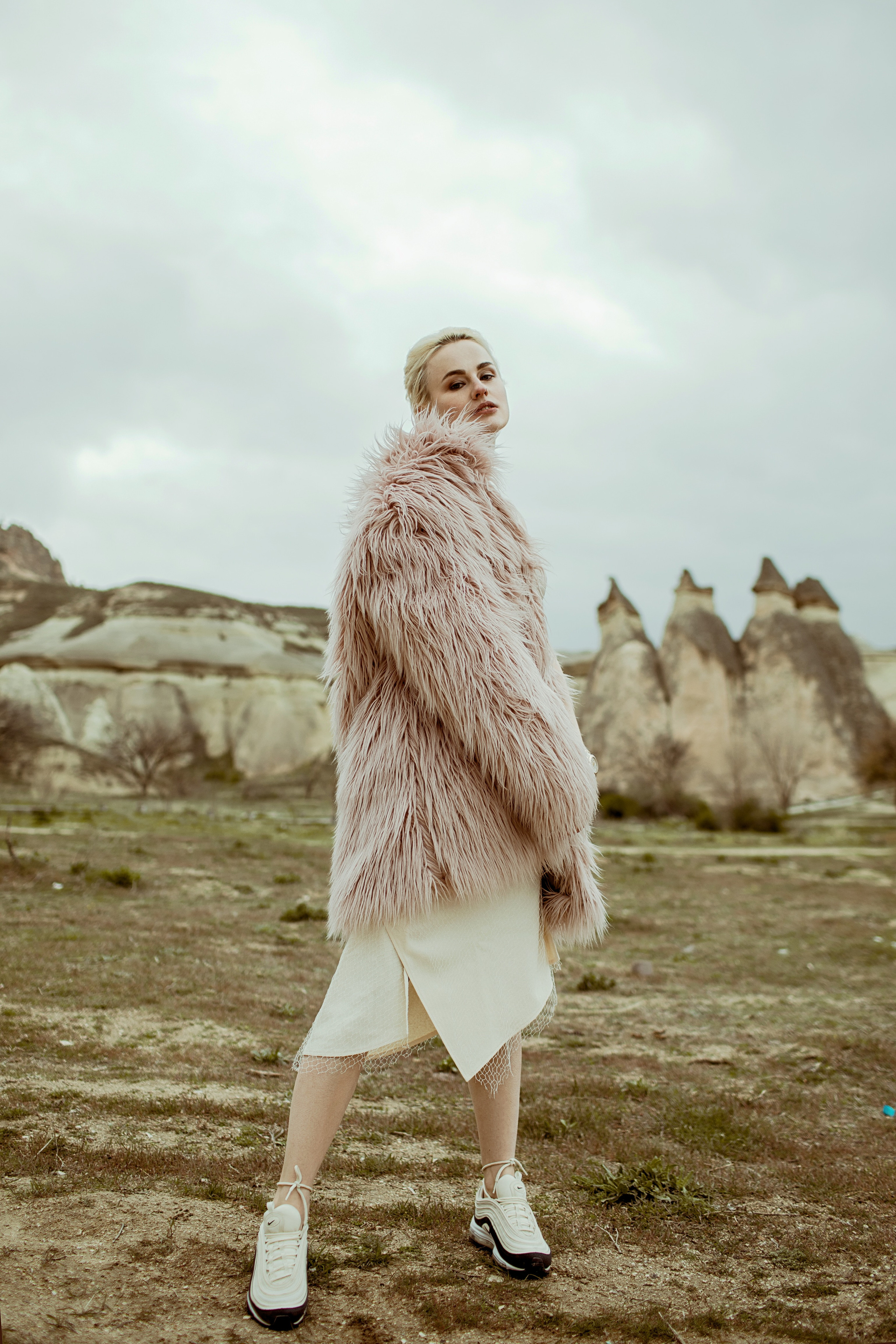 Julia Kress. Julia Ganch I Fashion Wedding Photography I Cappadocia Turkey