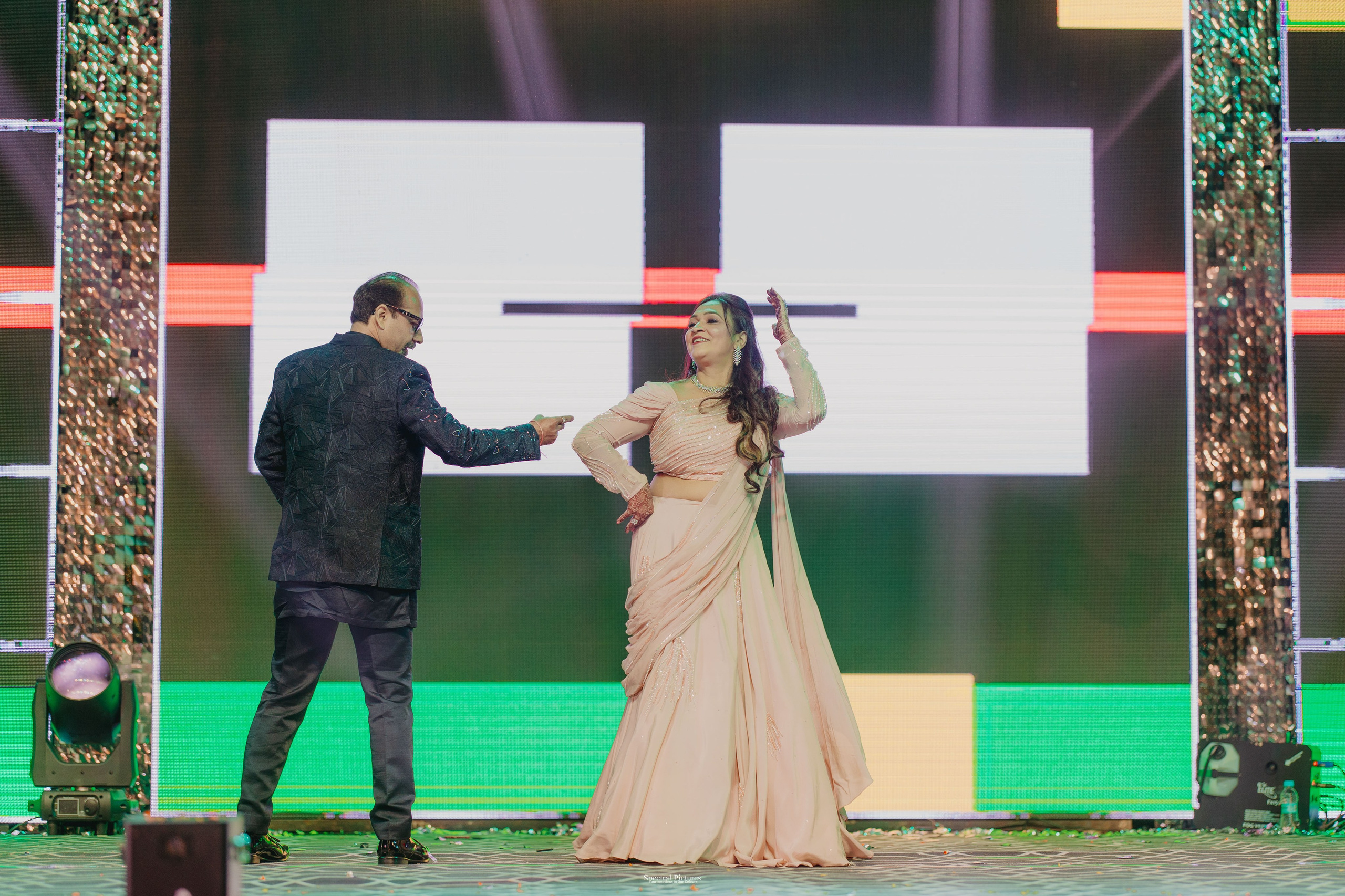 #ADIकीAESHहै