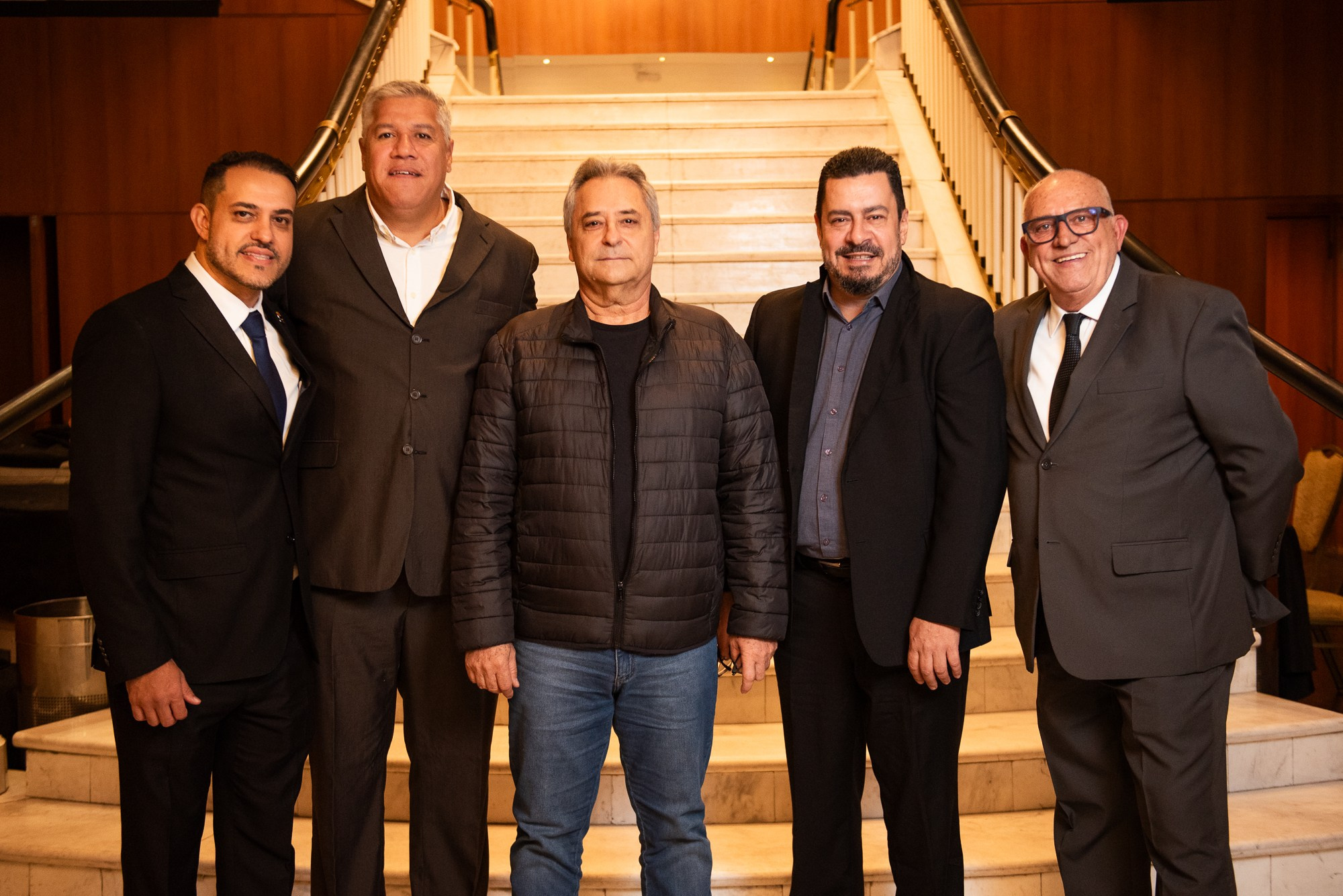 Clube dos Corretores de Seguros do ABC. 78 Imagens