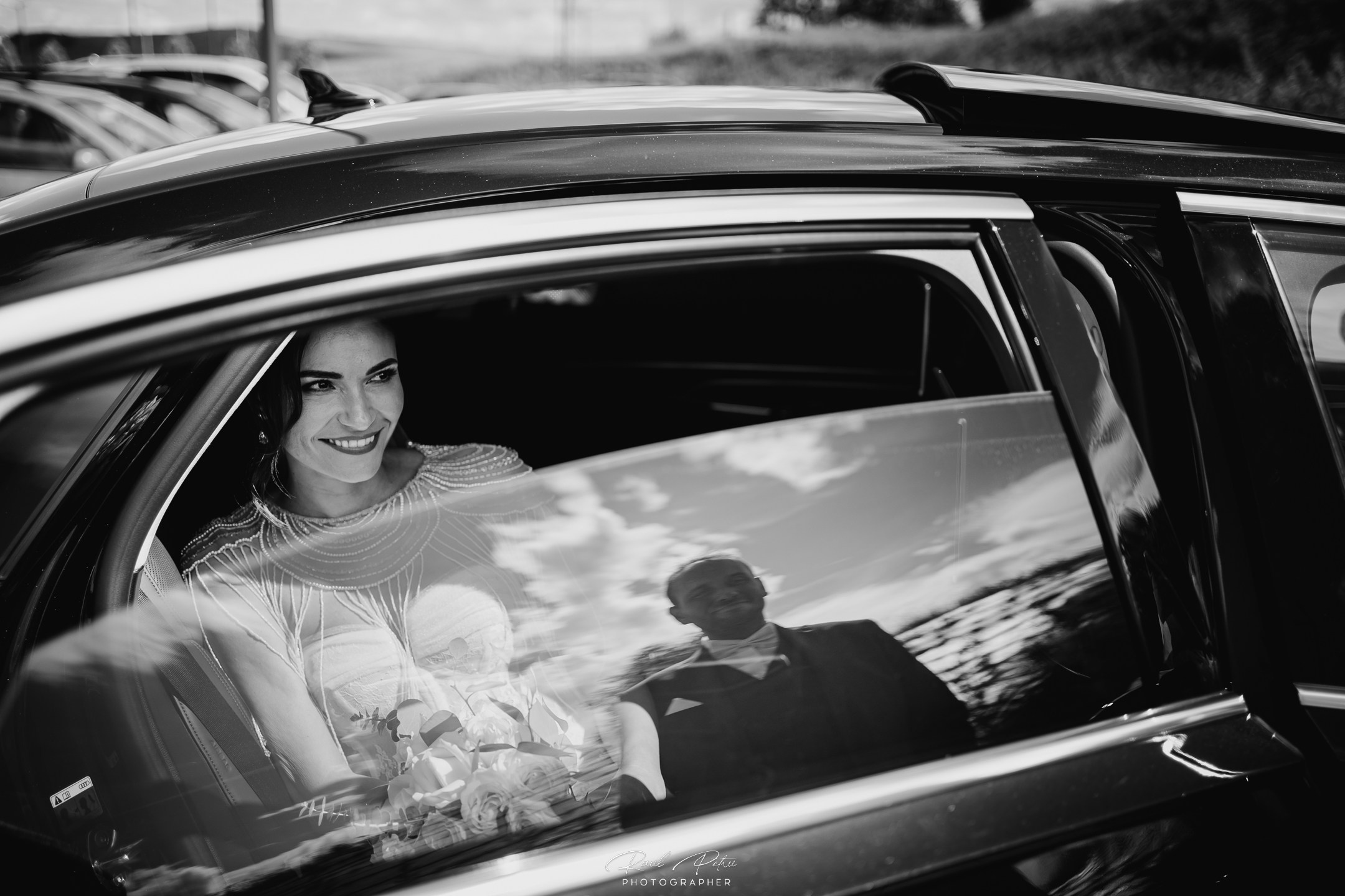 Luxury Wedding Photographer Romania & Europe | Elegant, Emotional Wedding Stories. Raul Petru Photographer