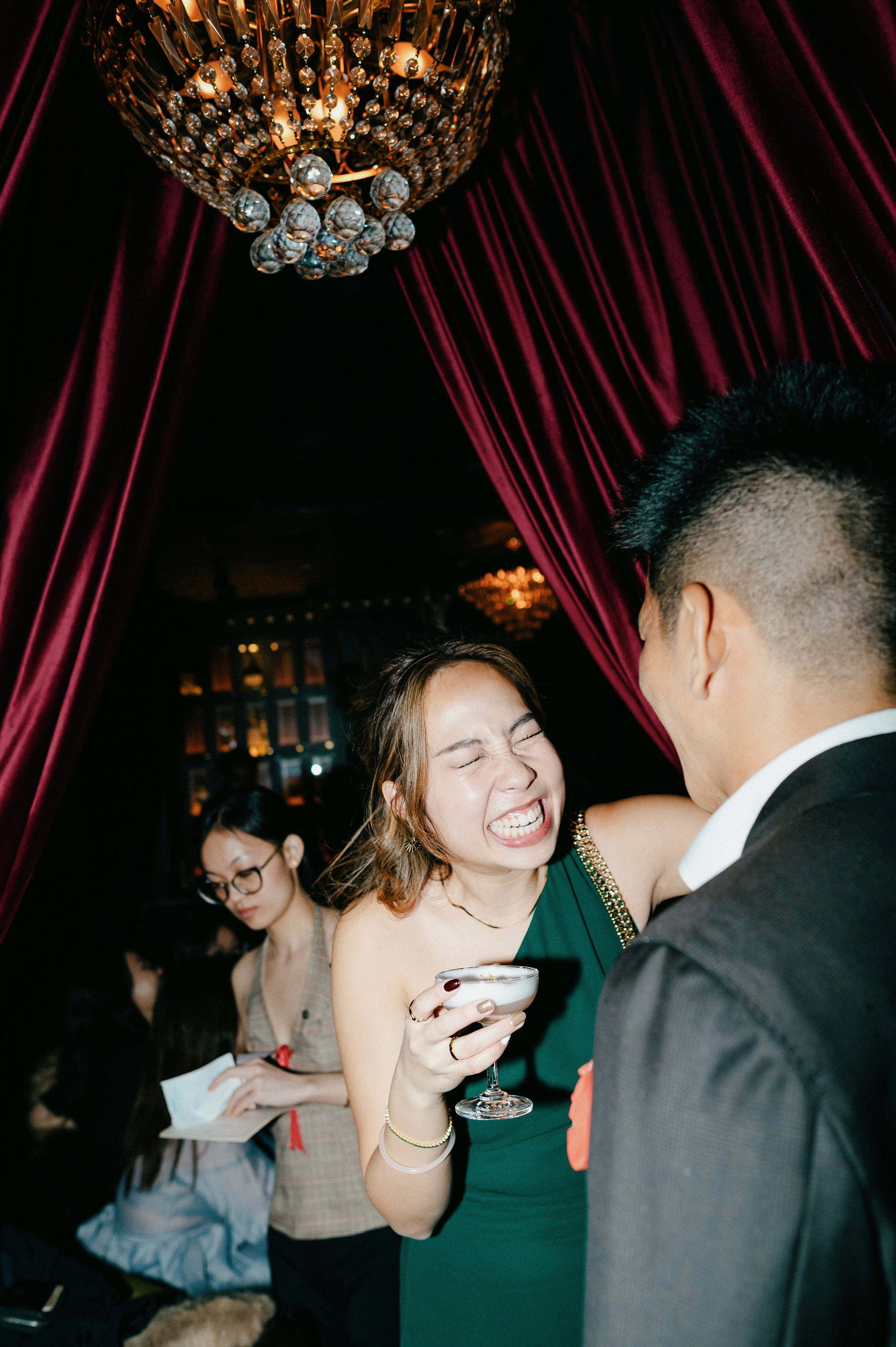 HIEP & TRINH / After wedding. Nhiếp ảnh gia đám cưới hàng đầu tại Thành Phố Hồ Chí Minh