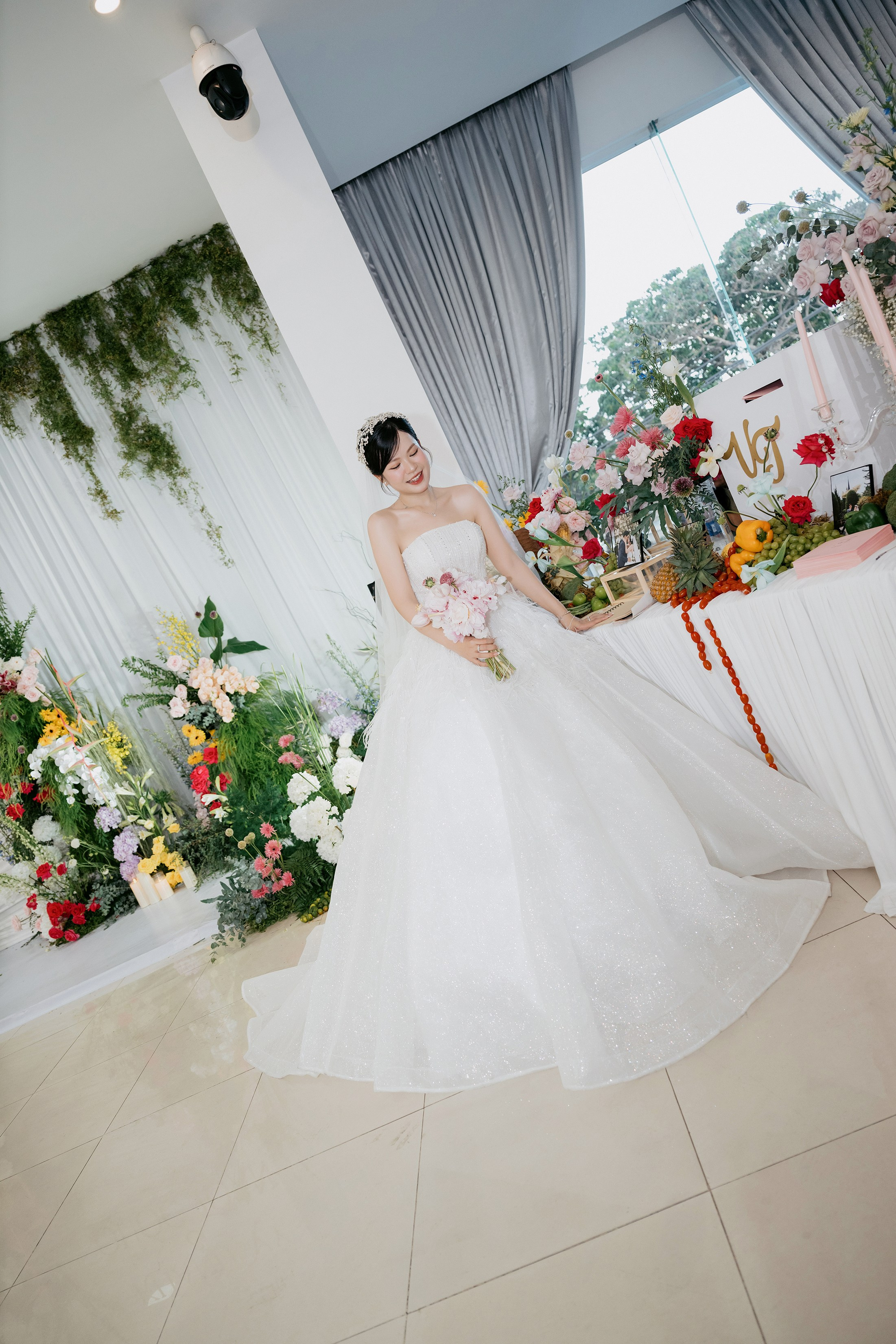 TOAN & VY / Wedding Journalism. Saigon Wedding Present | Art Beyond Moments