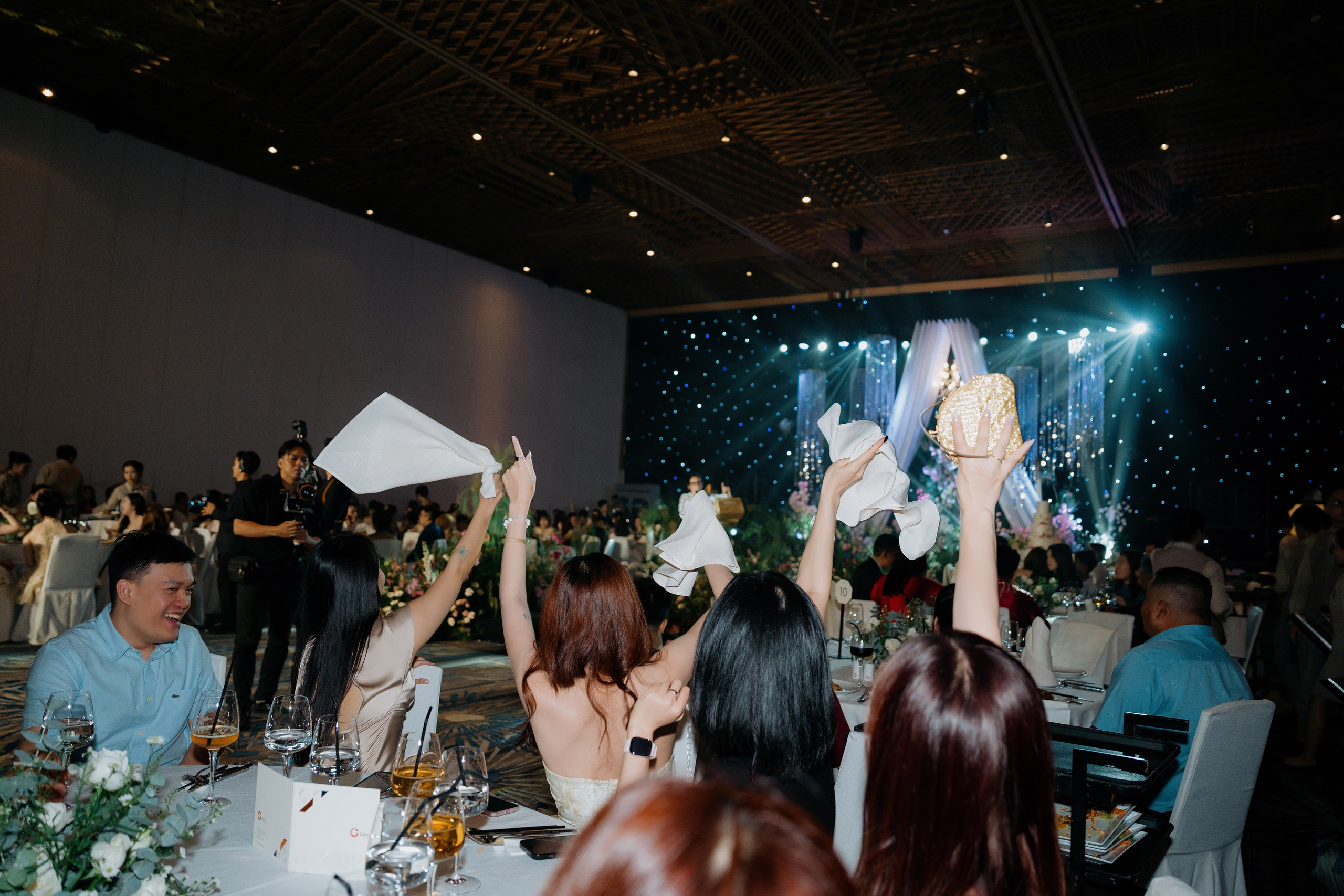 Nicholas & KimThanh / GemCenter 24.05.2026. Nhiếp ảnh gia đám cưới hàng đầu tại Thành Phố Hồ Chí Minh