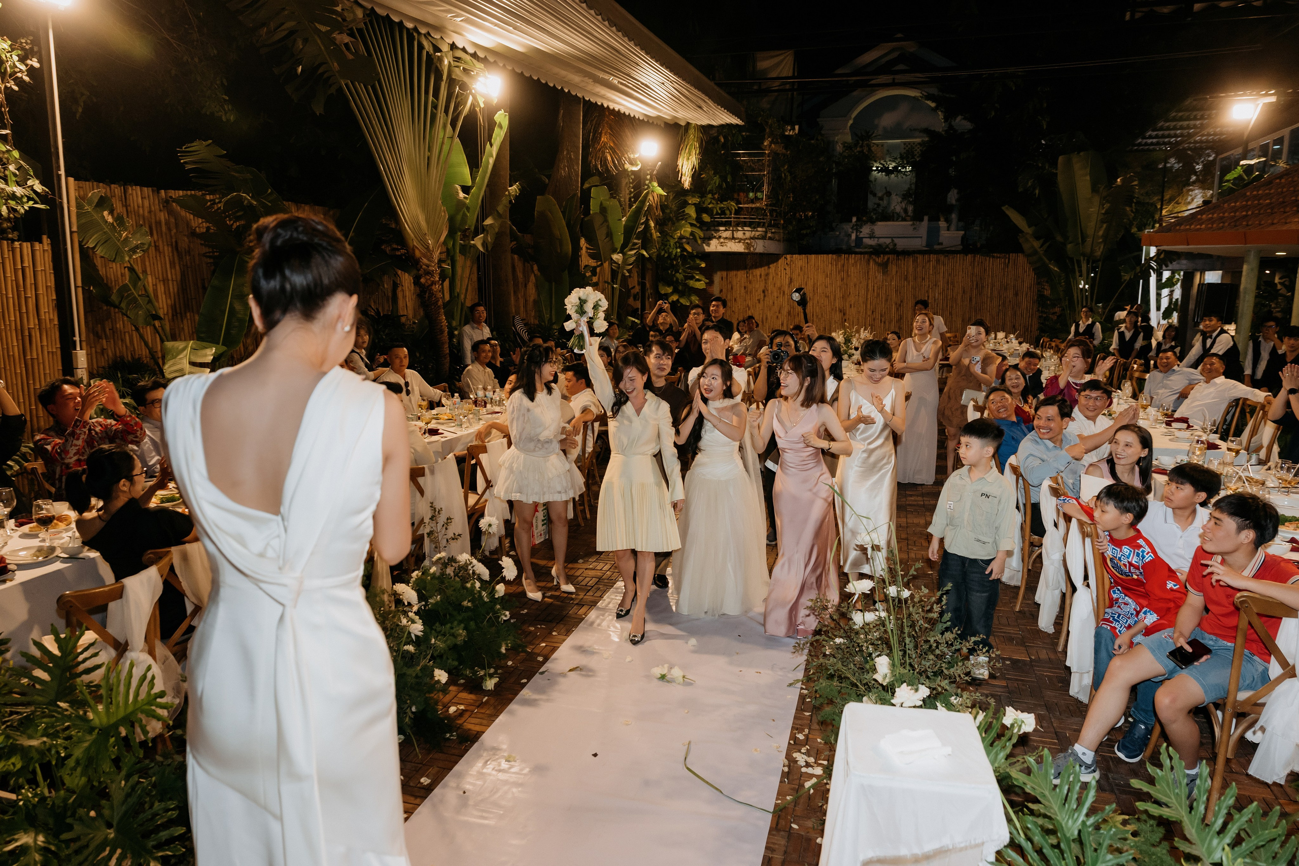 DO & ANH/Destination Wedding. Nhiếp ảnh gia đám cưới hàng đầu tại Thành Phố Hồ Chí Minh