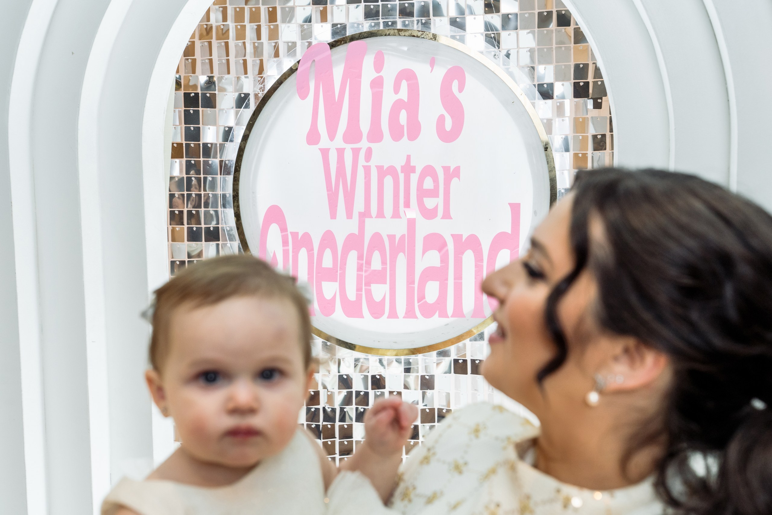 Mia’s birthday. Alisa Tant — Family and newborn photographer Bucks County, Montgomery county, Philadelphia, NJ